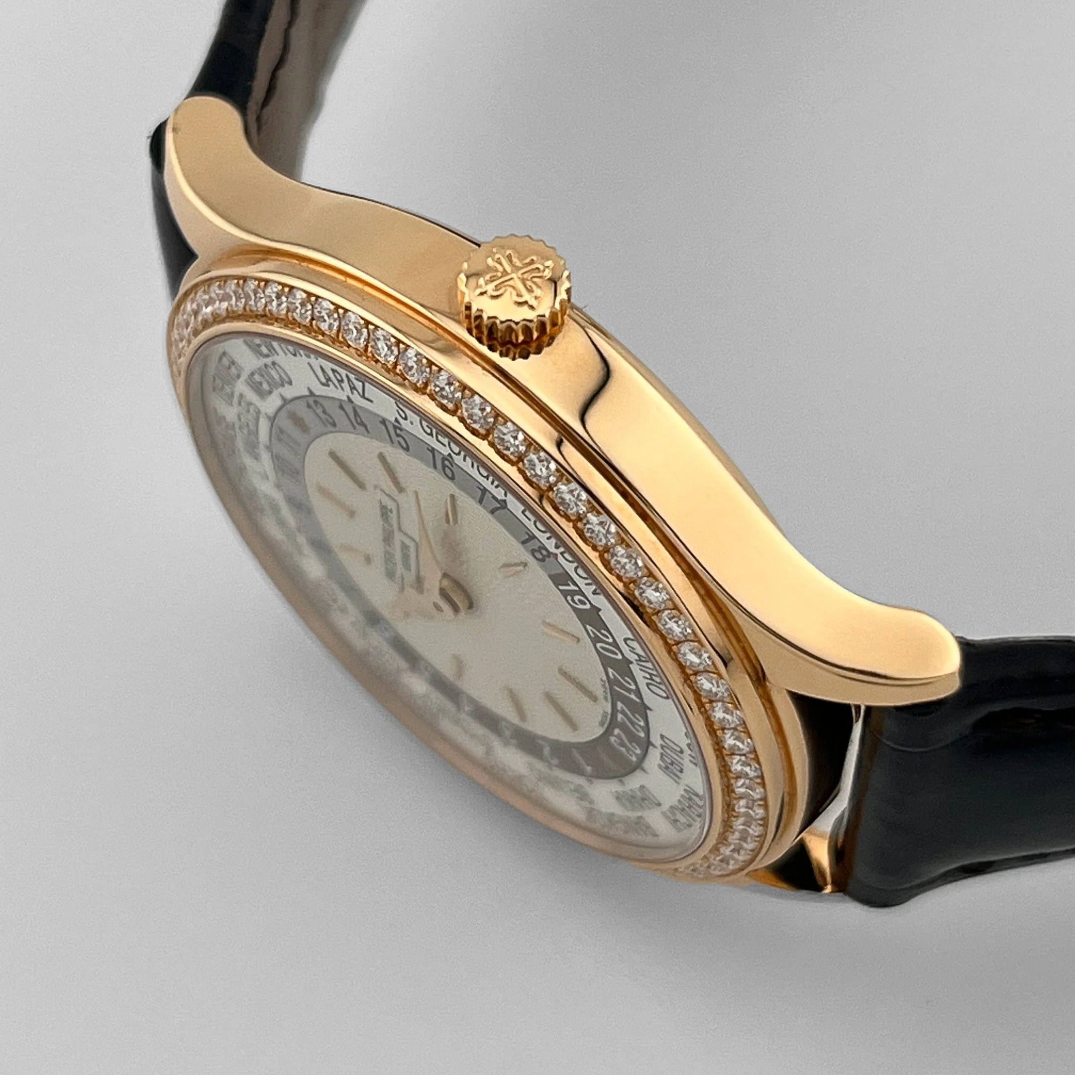 Complications World Time Beijing Rose Gold 36mm Product Image 3