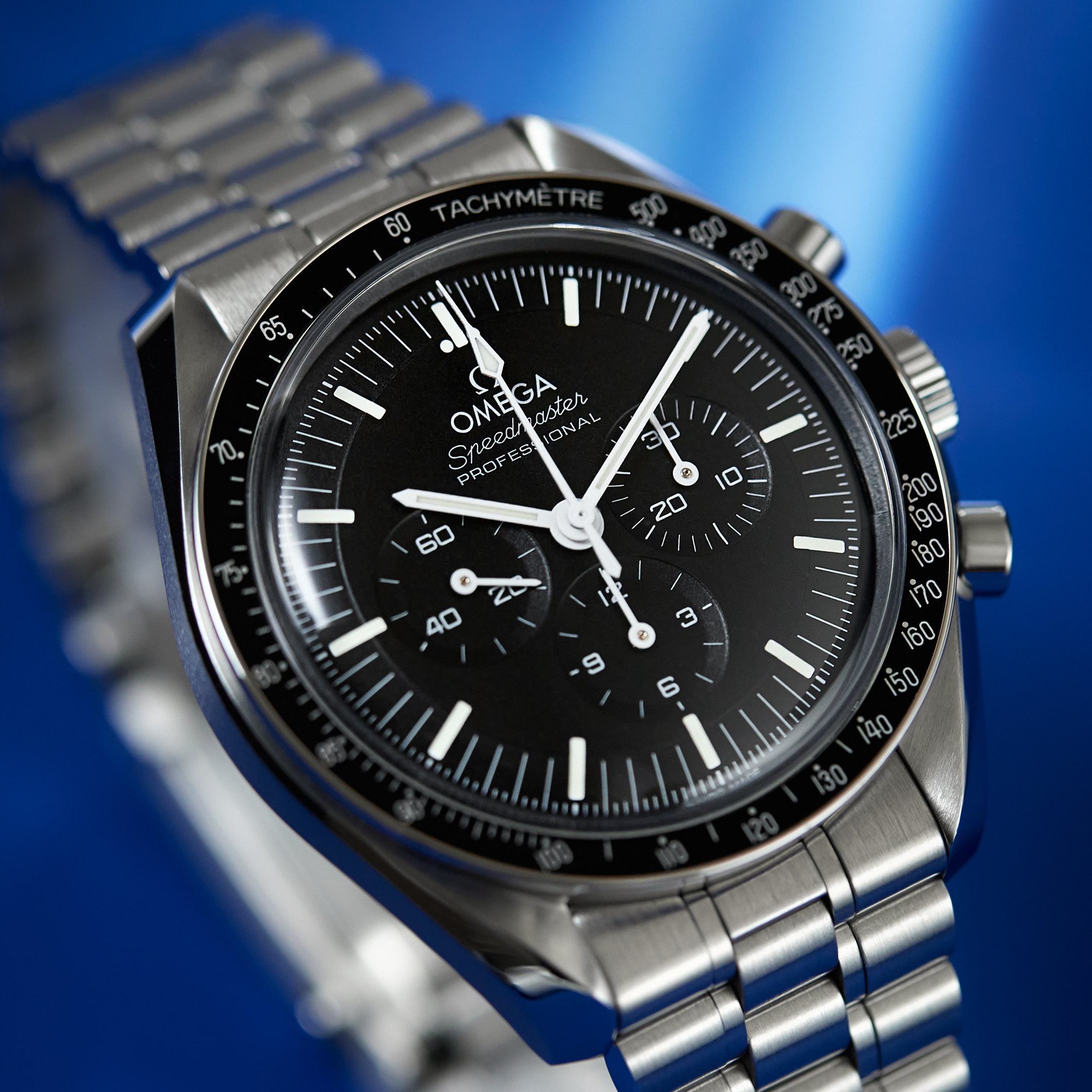 Speedmaster Professional Moonwatch Steel Black Dial 42mm Product Image