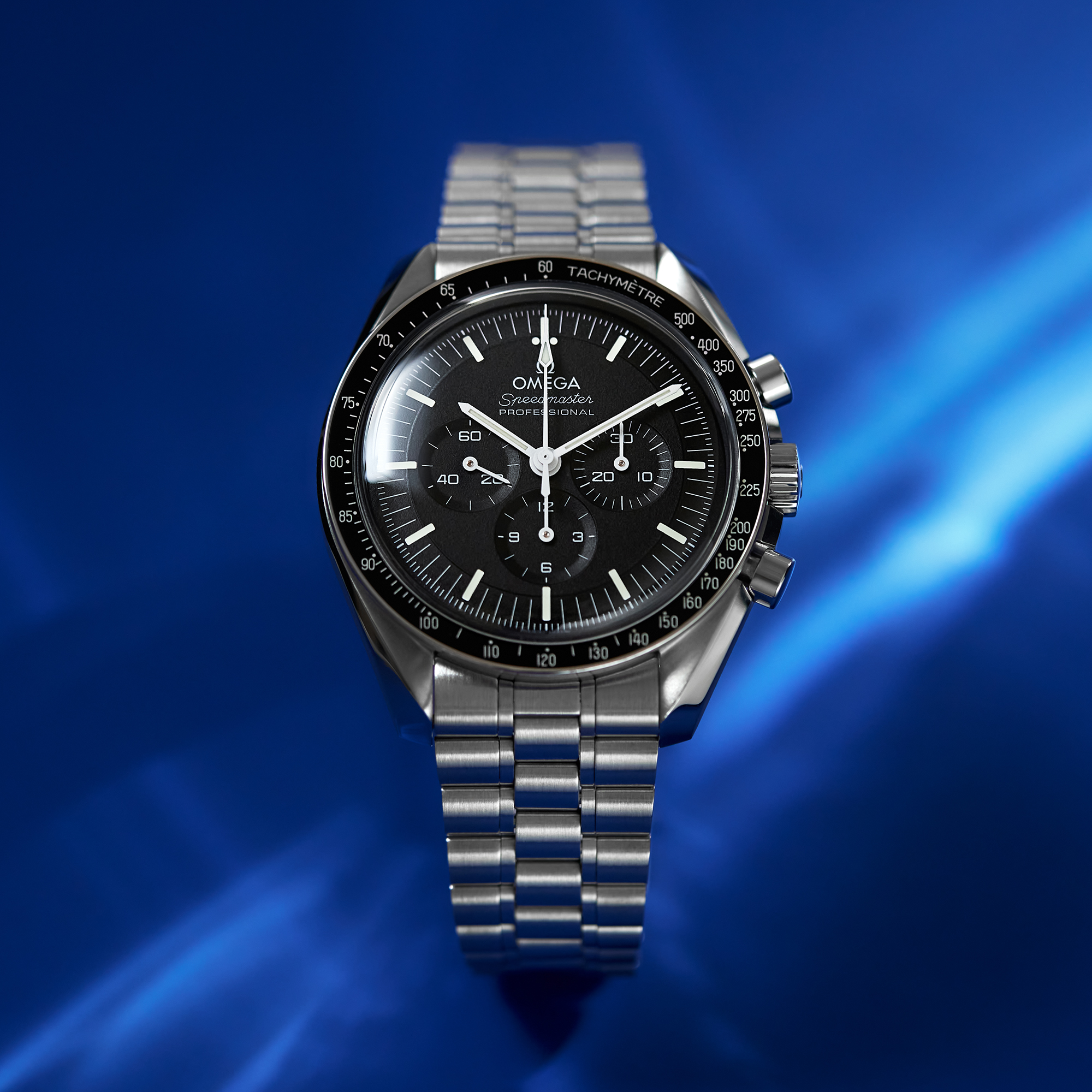 Speedmaster Professional Moonwatch Steel Black Dial 42mm Product Image