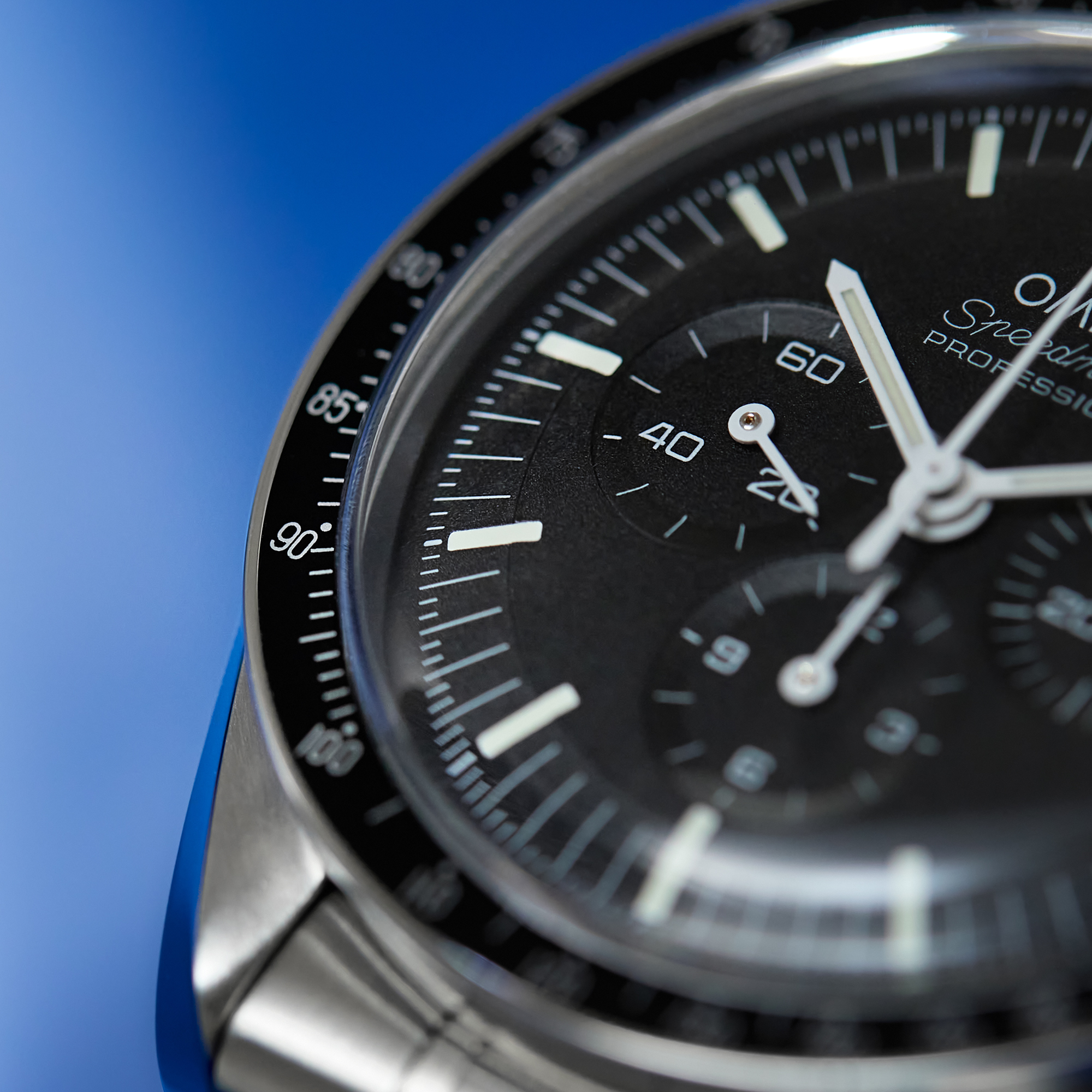 Speedmaster Professional Moonwatch Steel Black Dial 42mm Product Image