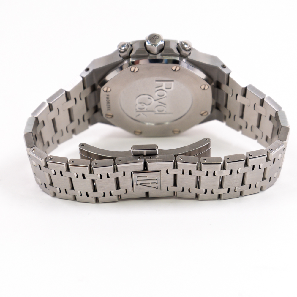 Royal Oak Selfwinding Chronograph Steel Grey Dial 38mm Product Image 4