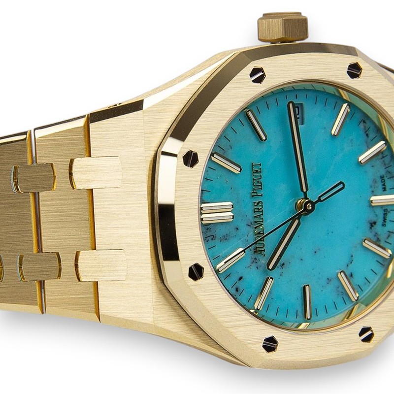 Royal Oak Yellow Gold Turquoise Dial 37mm Product Image 3