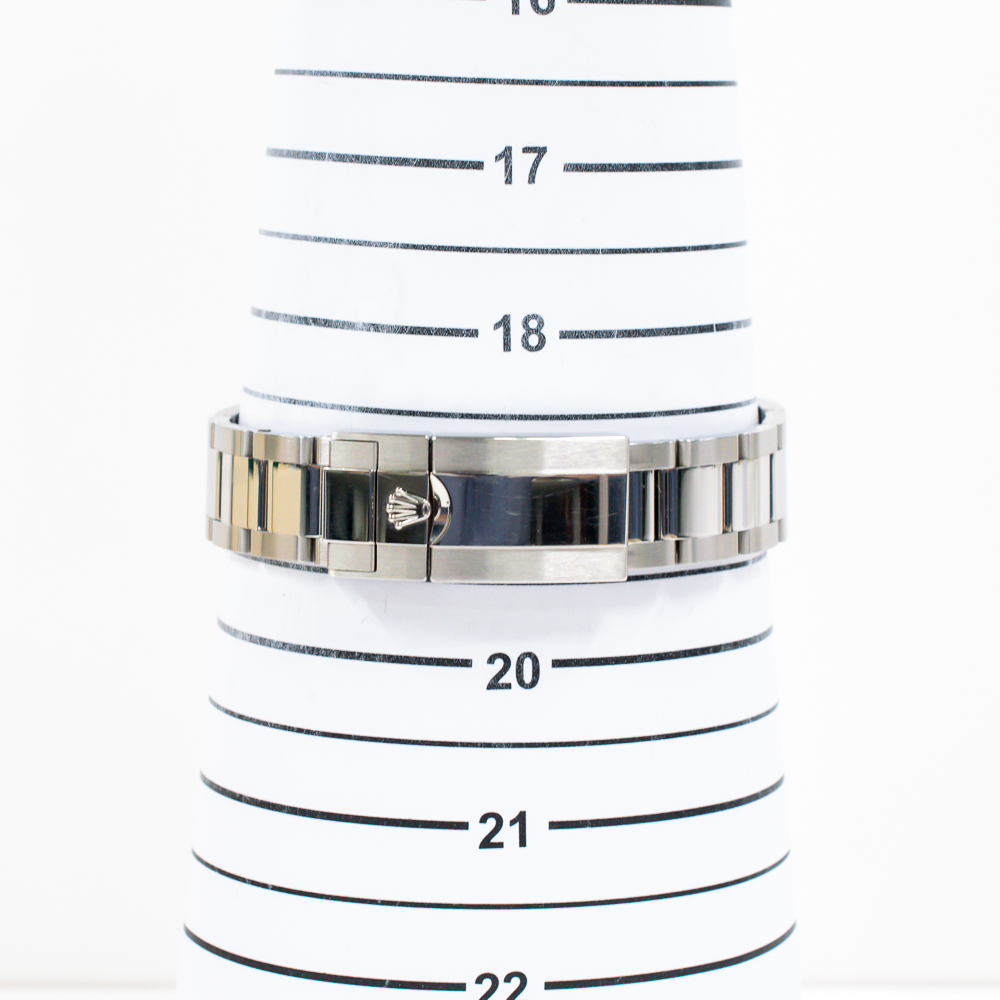 GMT-Master II Steel Black Dial "Pepsi" 40mm Product Image 8