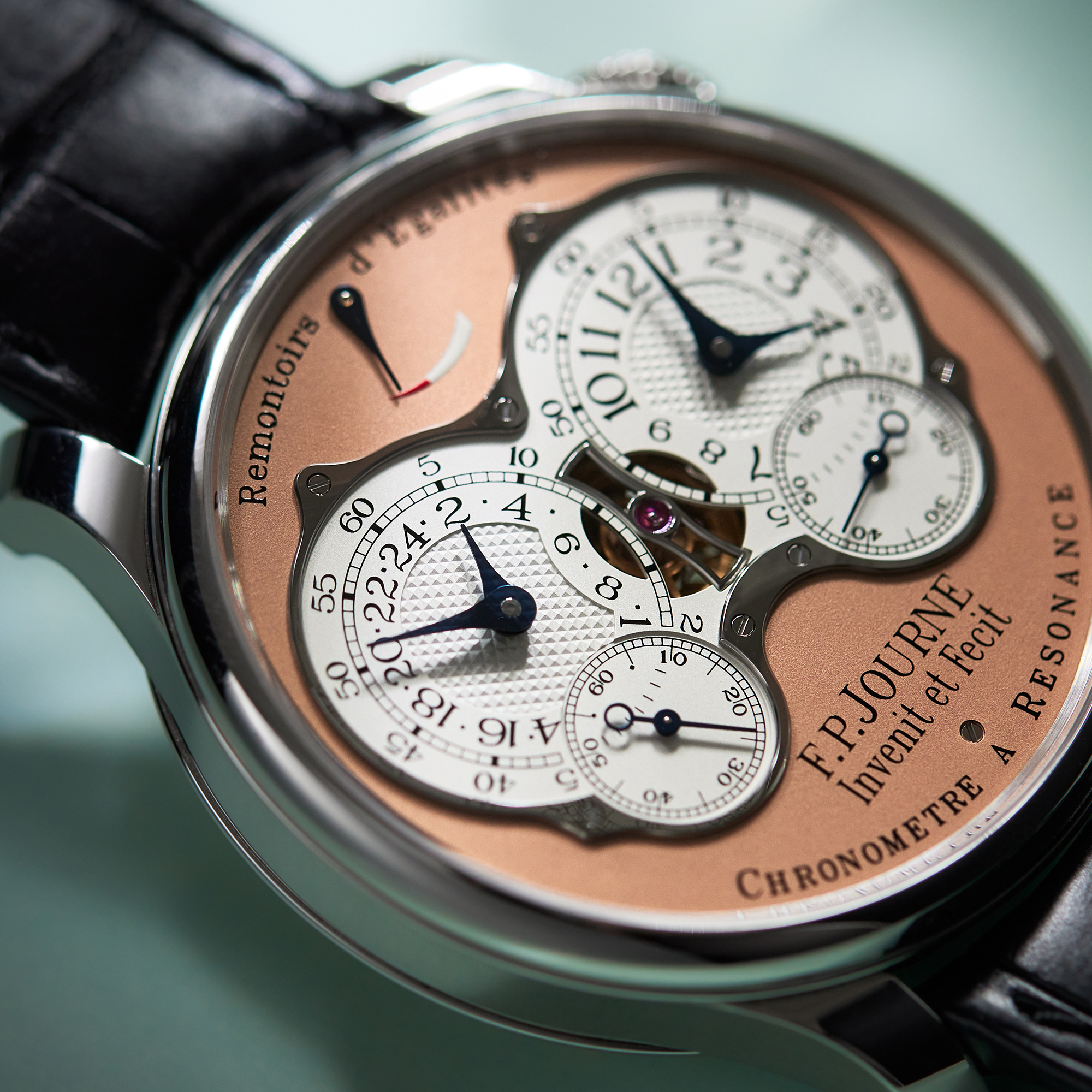 Chronomètre à Résonance Platinum Salmon Dial 40mm Product Image