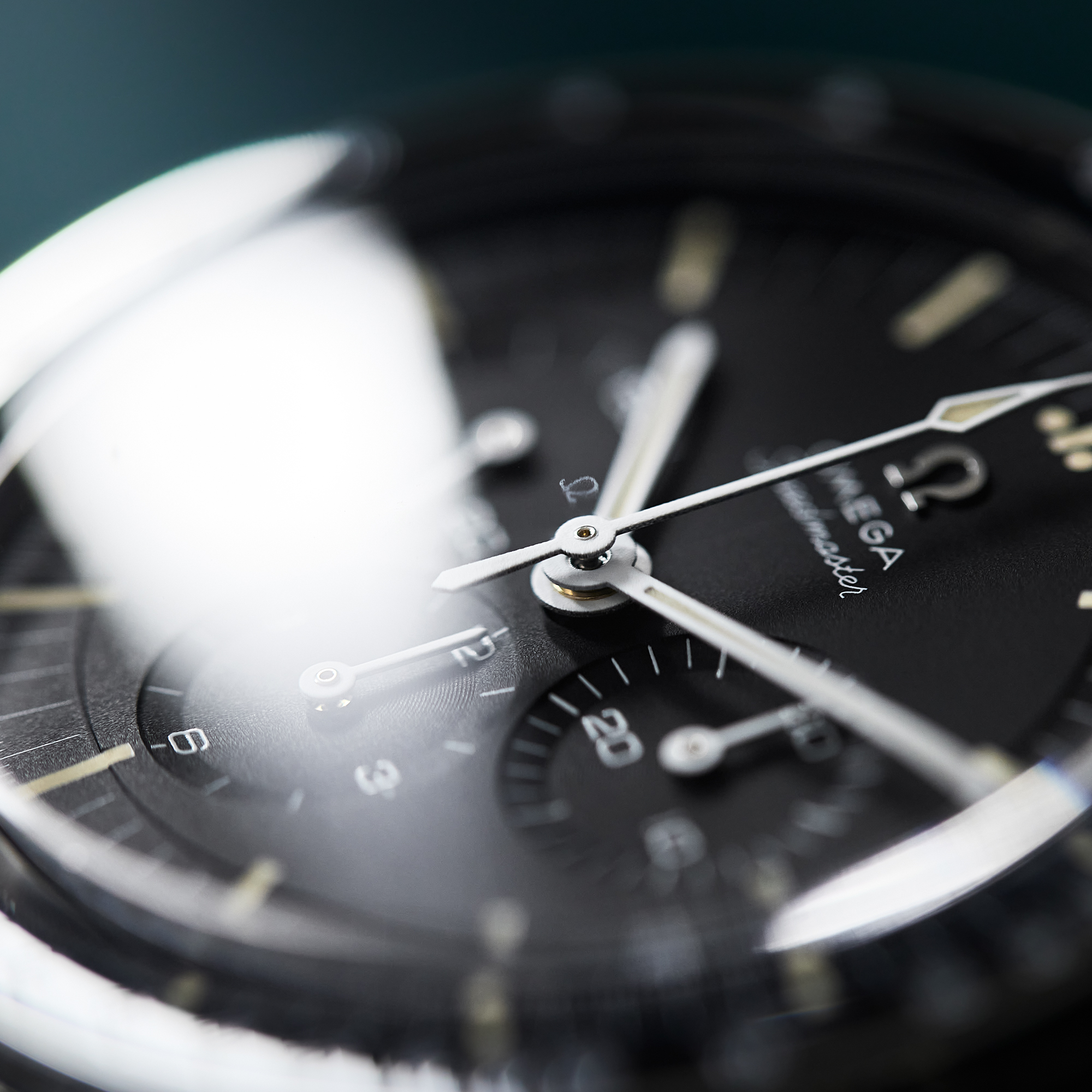 Speedmaster Moonwatch Steel Black Dial 39mm Product Image