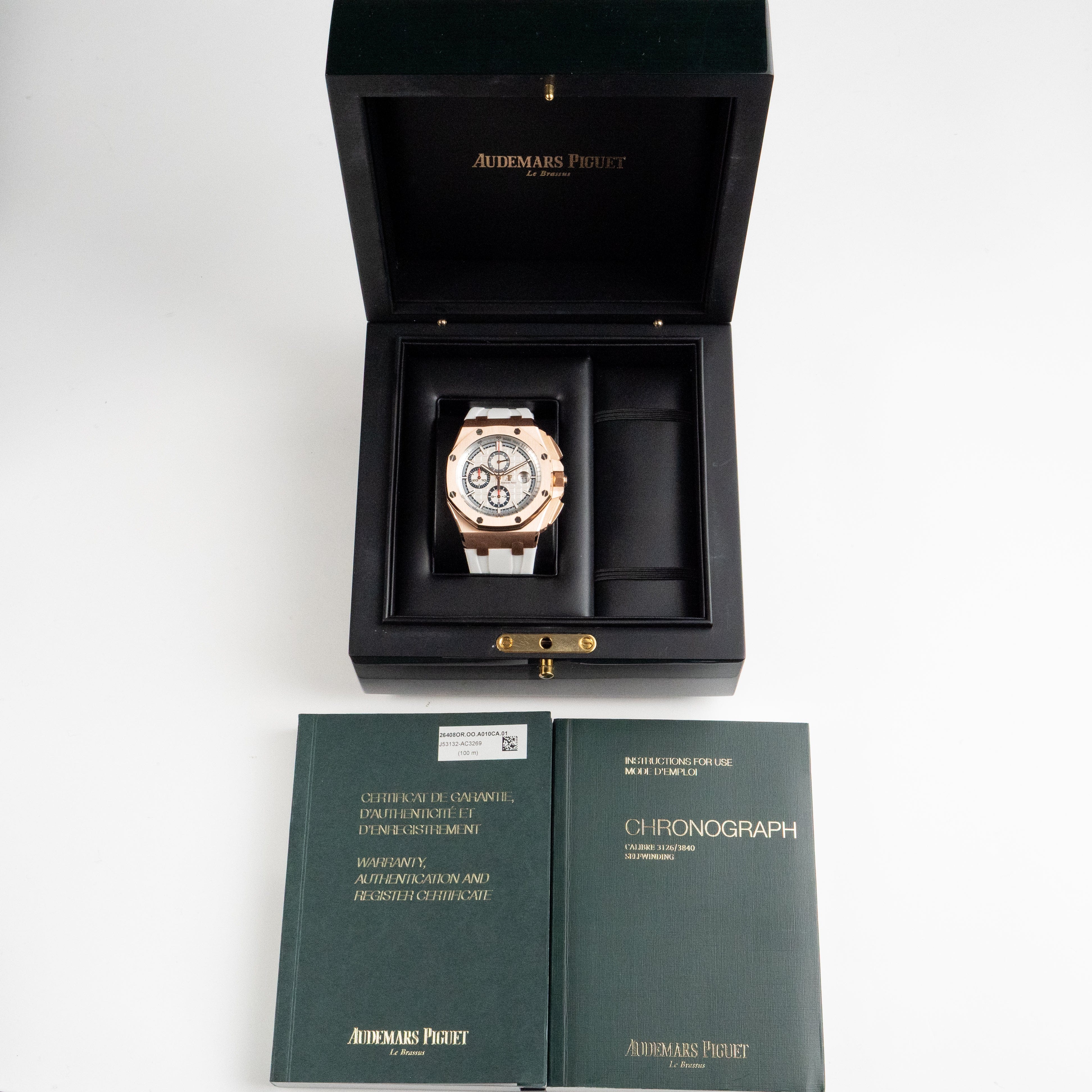 Royal Oak Offshore "Summer Edition" Rose Gold White Dial 44mm Product Image 10