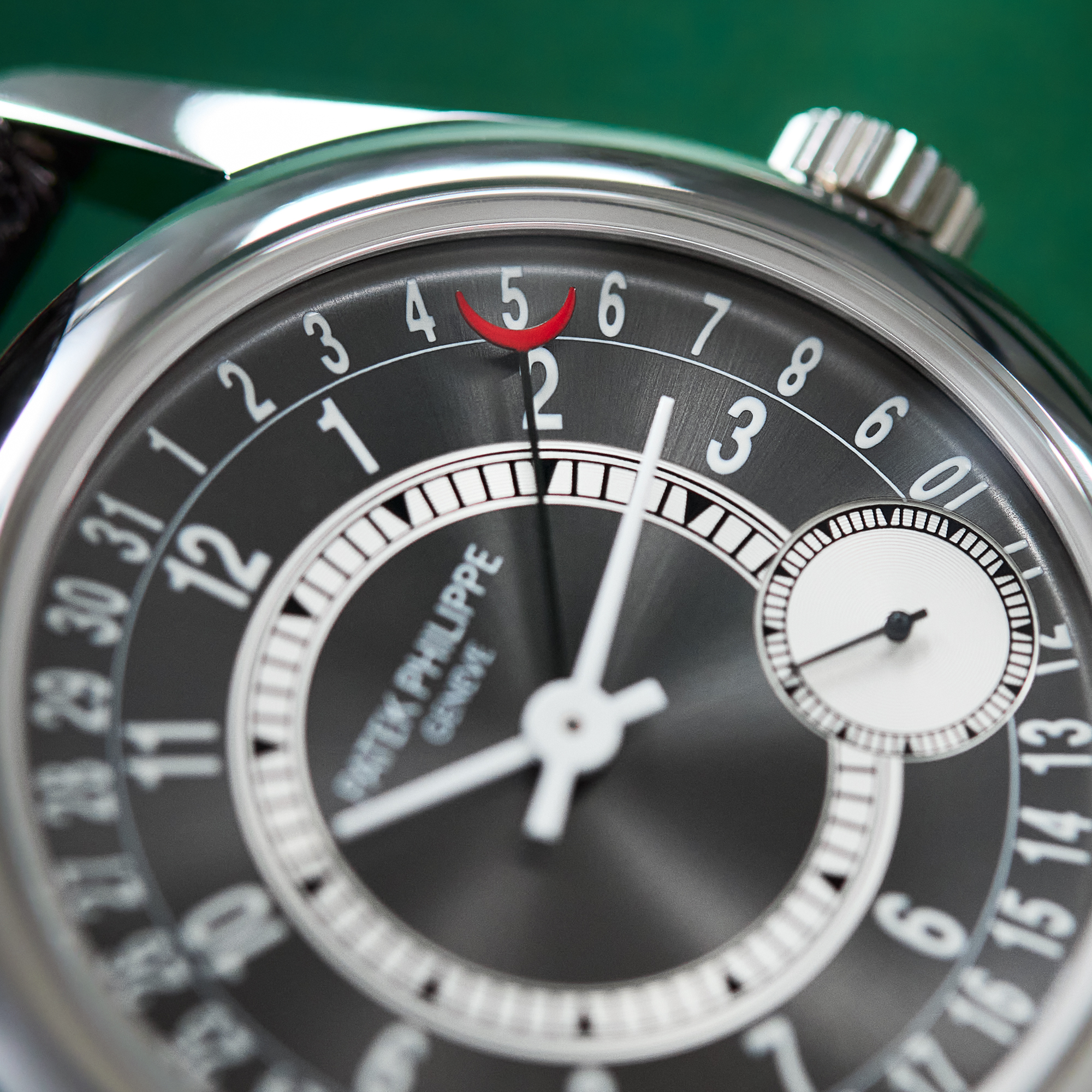 Calatrava White Gold Grey Dial 37mm Product Image 10