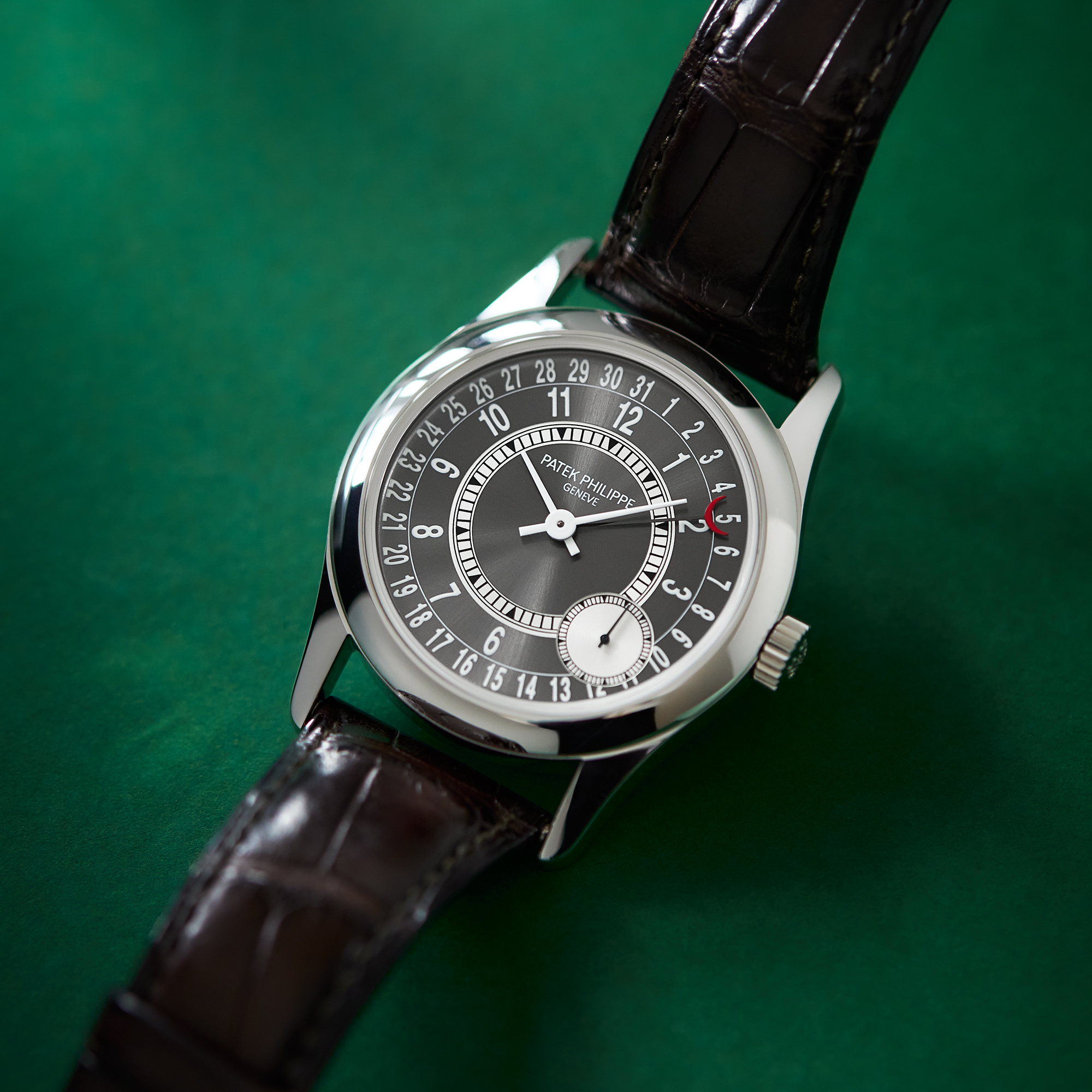 Calatrava White Gold Grey Dial 37mm Product Image 8