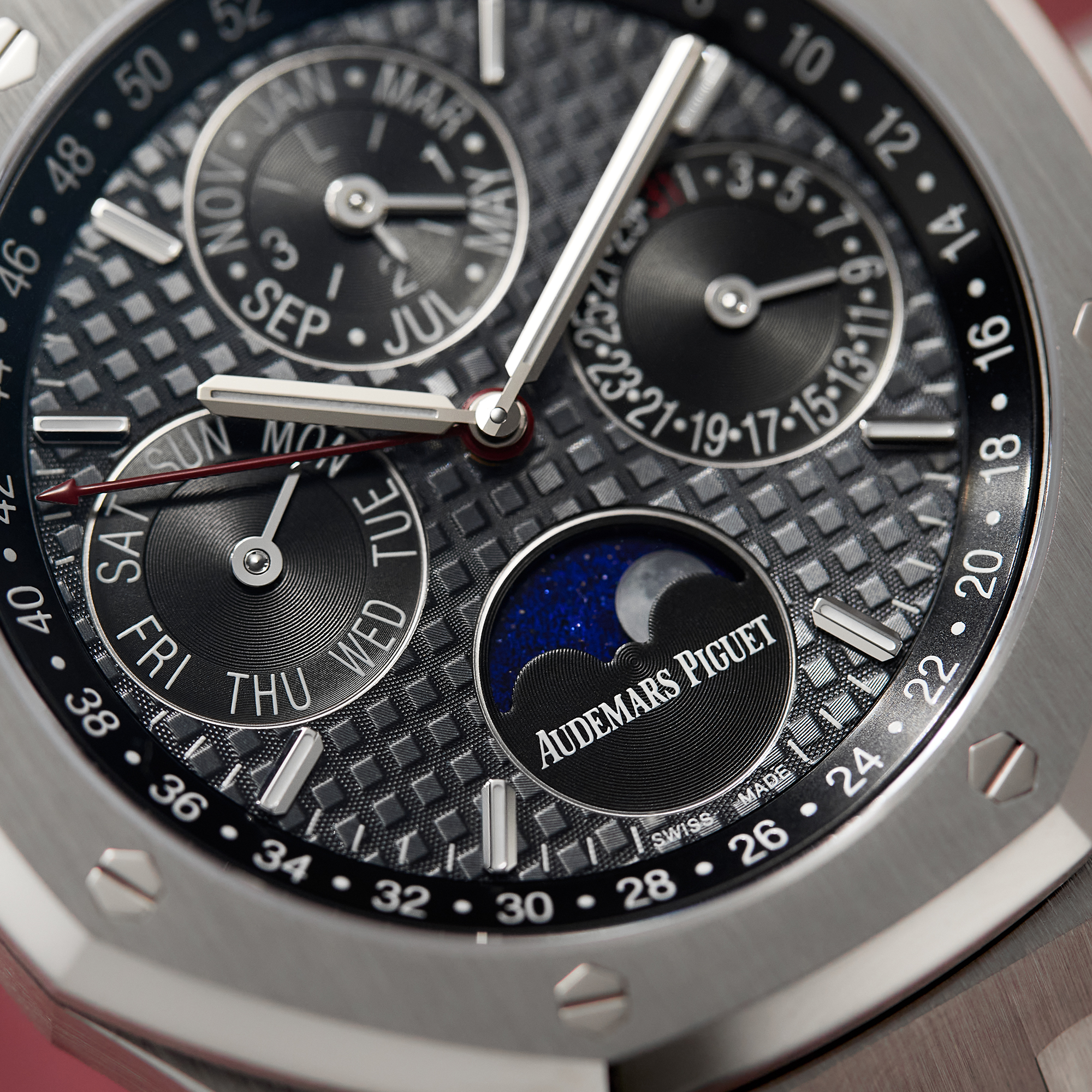 Royal Oak Perpetual Calendar "China Limited Edition" 41mm Product Image