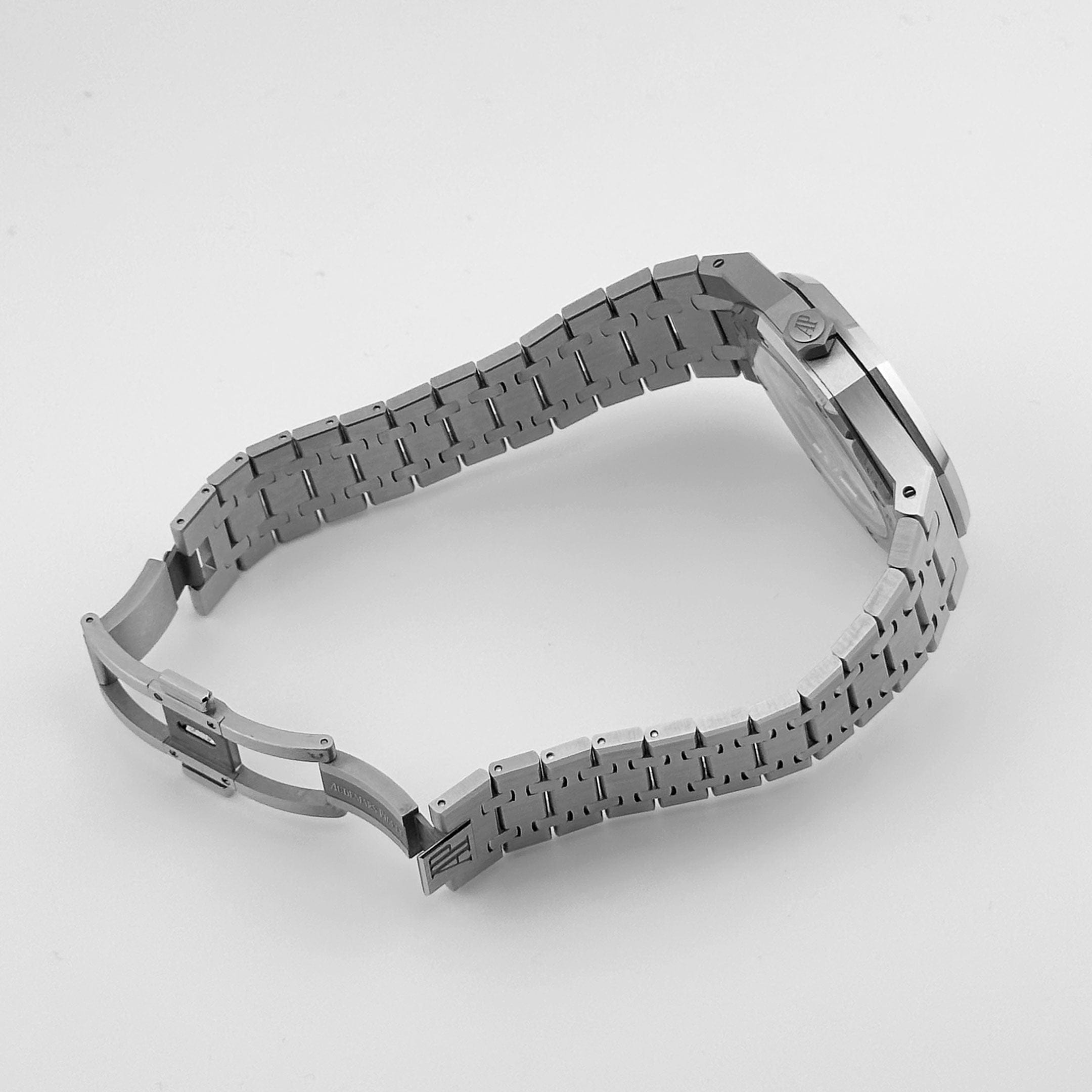 Royal Oak Selfwinding Steel Blue Dial 41mm Product Image 6