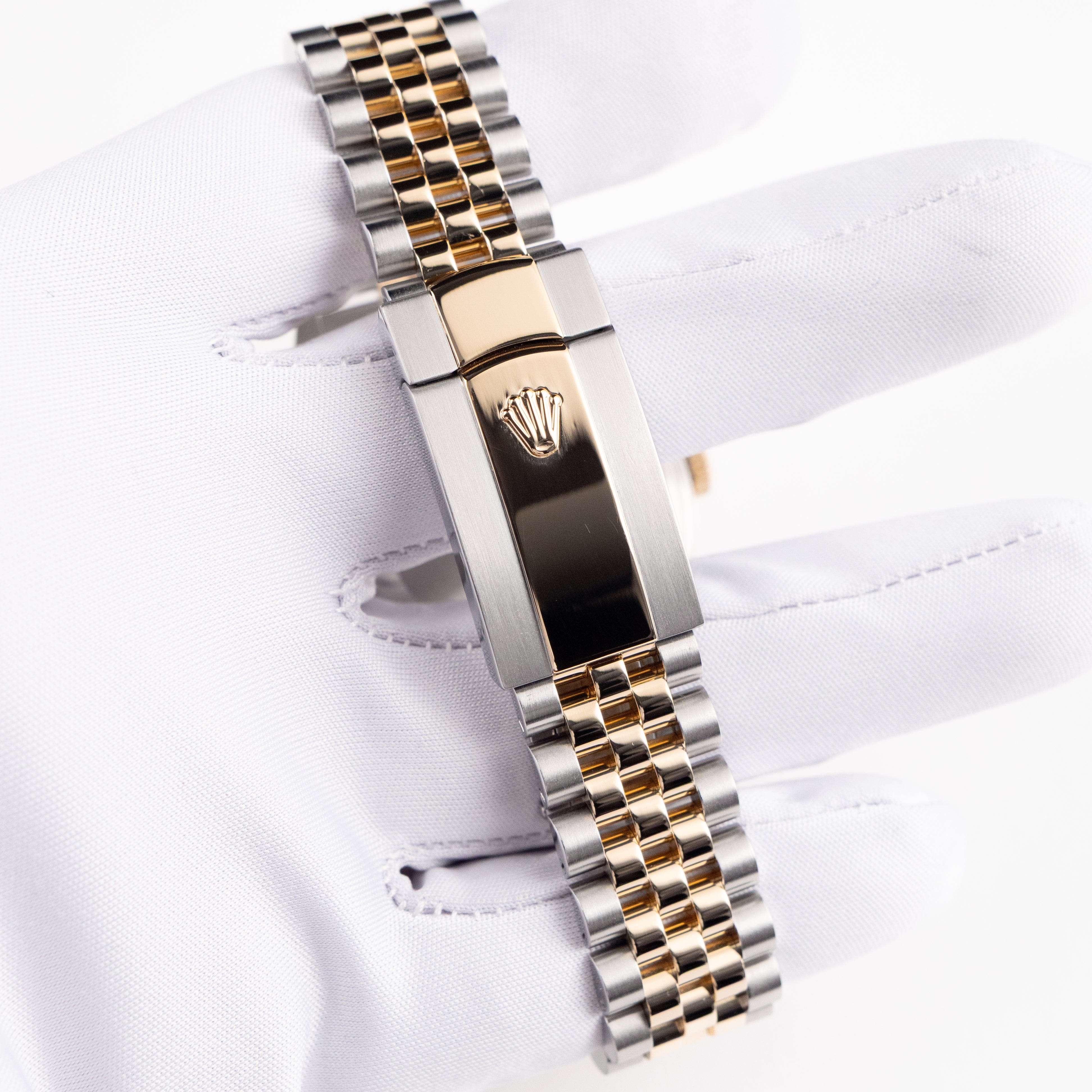 Datejust Yellow Gold & Steel Jubilee Black Dial 41mm Product Image 9