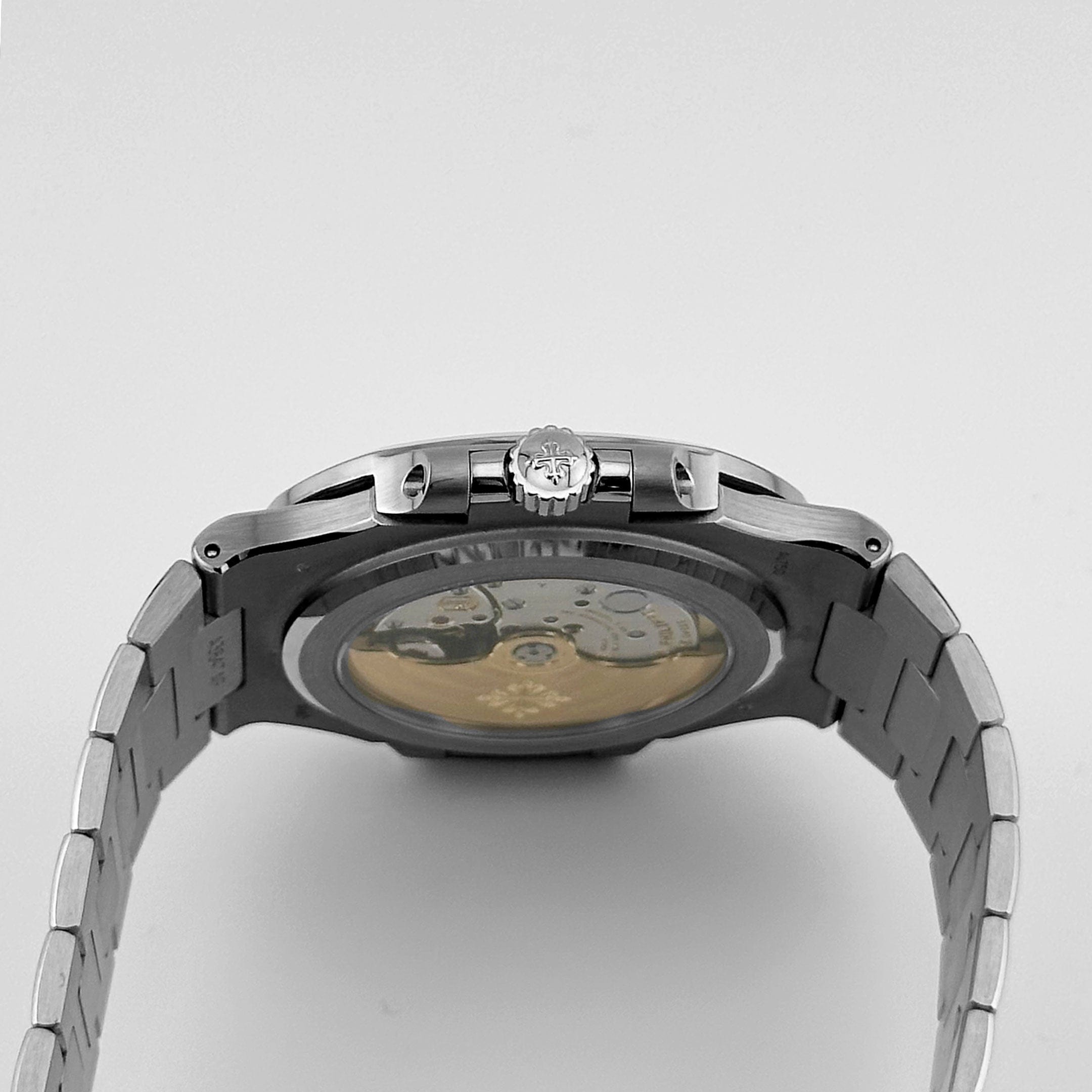 Nautilus White Gold Blue Dial 41mm Product Image 4