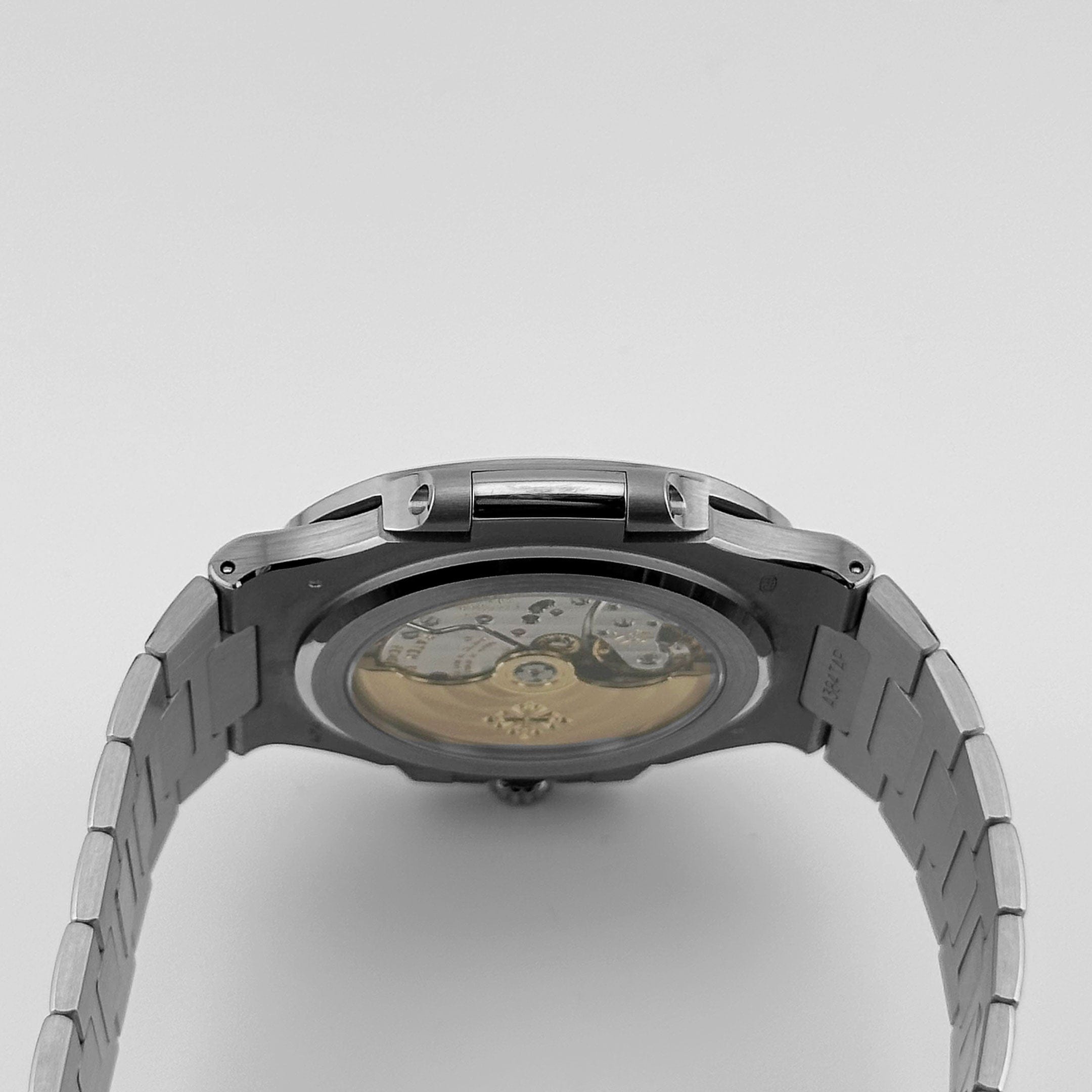 Nautilus White Gold Blue Dial 41mm Product Image 5