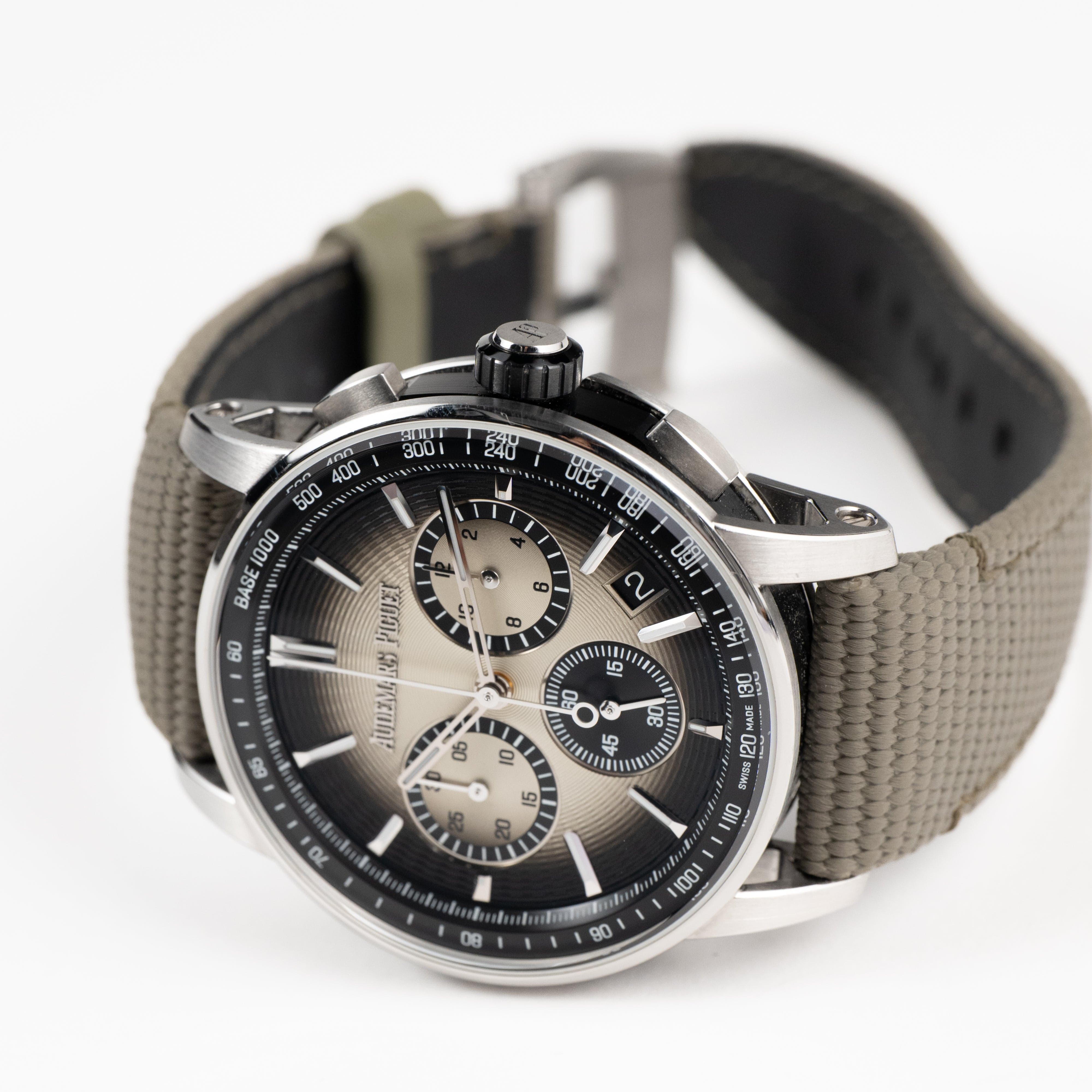 Code 11.59 Chronograph Steel Beige Dial 41mm Product Image 3