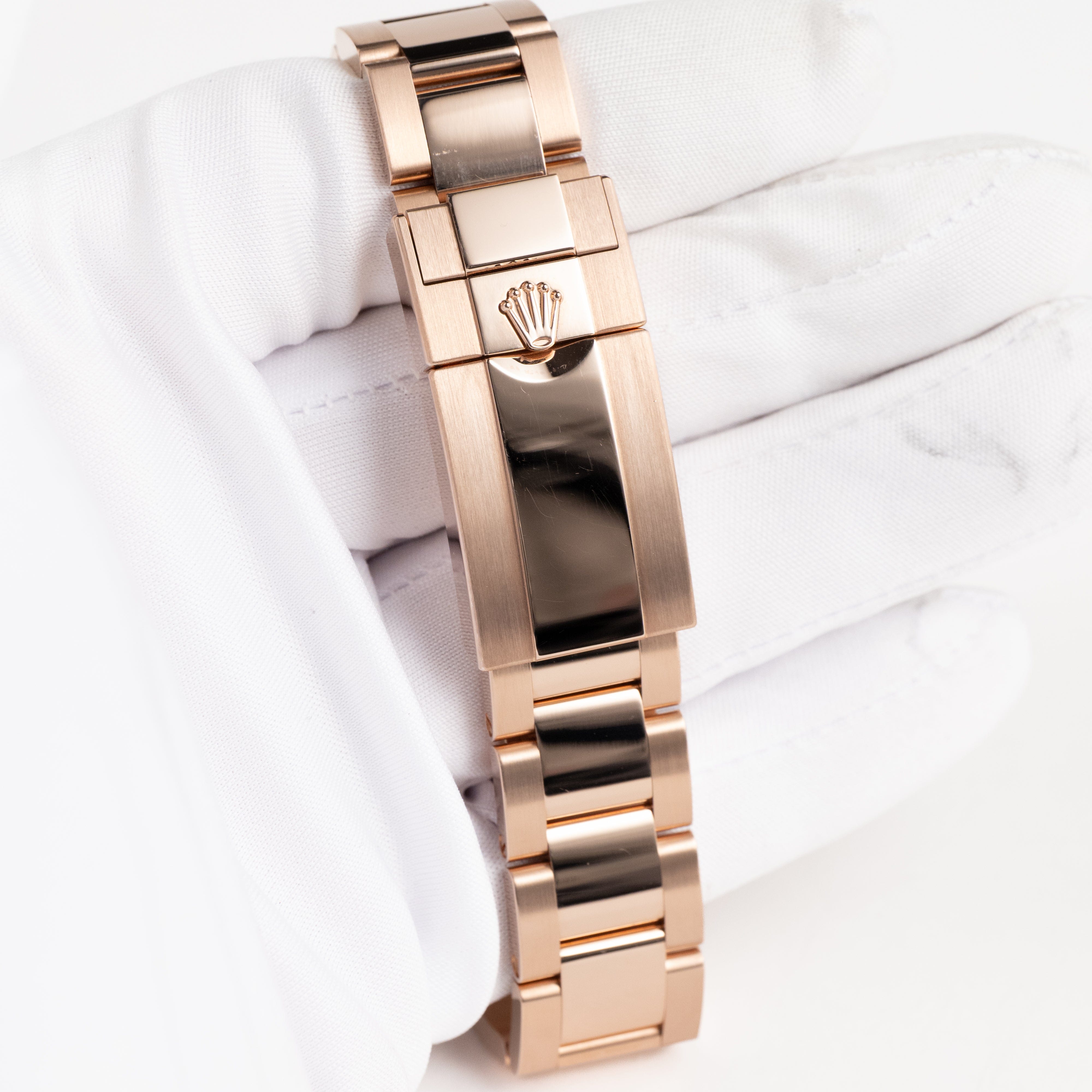 Daytona "Le Mans" Rose Gold Black Dial 40mm Product Image 9