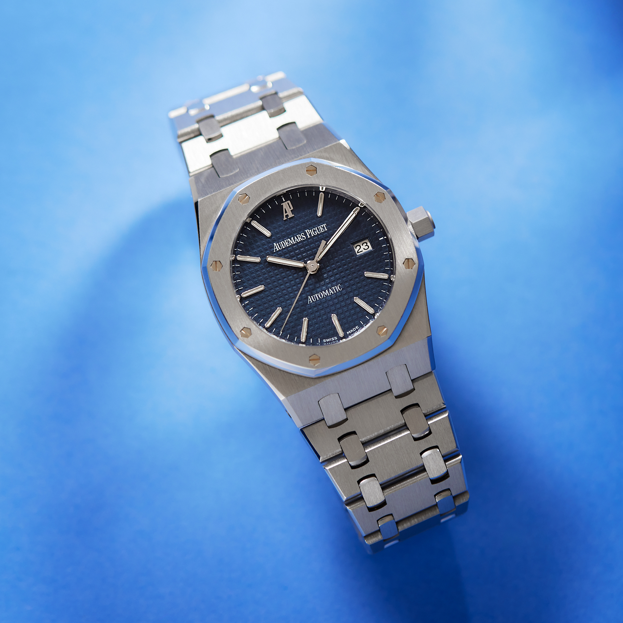 Royal Oak Mid-Size Steel Blue Dial 33mm Product Image