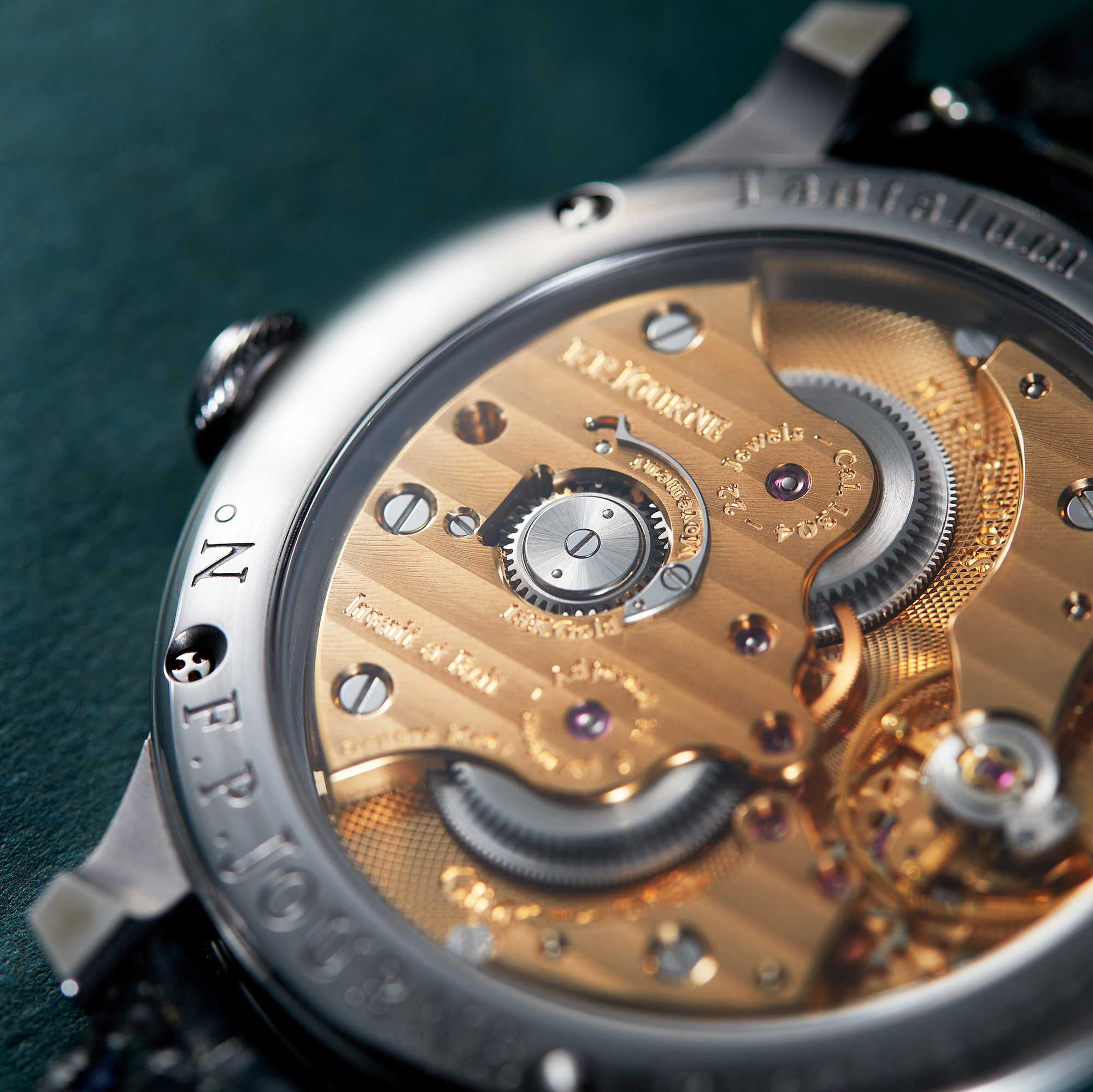 Chronometre Bleu Tantalum Blue Dial 39mm Product Image