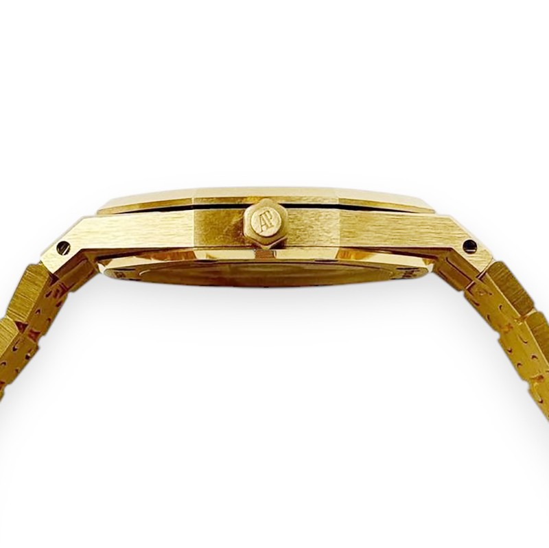 Royal Oak "Jumbo" Extra-Thin Openworked Yellow Gold 39mm Product Image 4