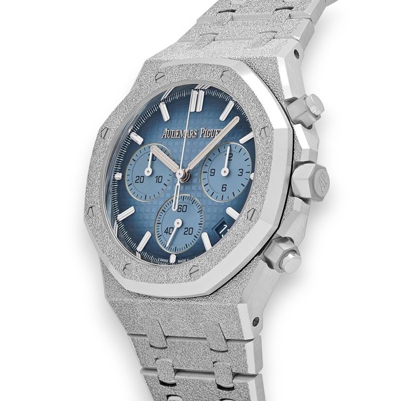 Royal Oak Chronograph Frosted White Gold Blue Dial 41mm Product Image 2
