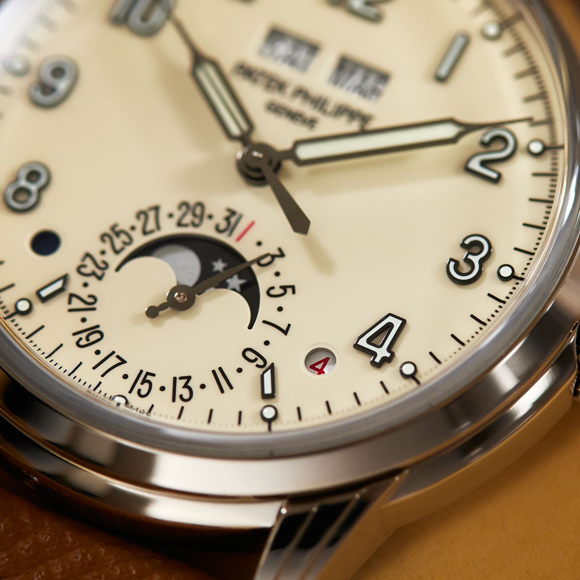 Perpetual Calendar White Gold White Dial 40mm Product Image