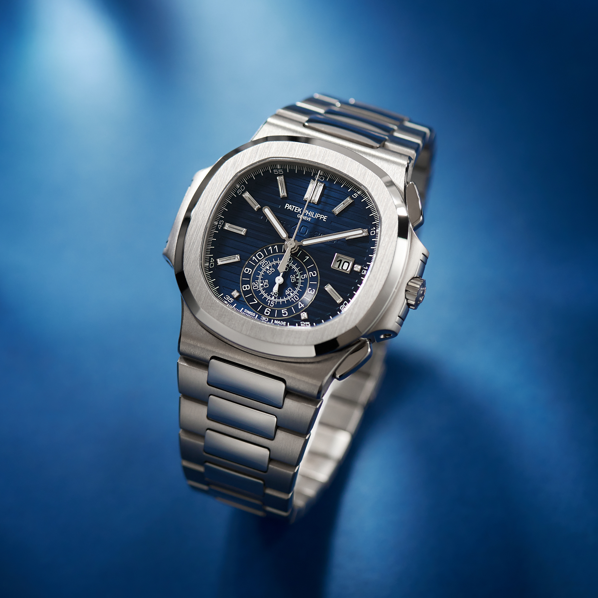 Nautilus Chronograph White Gold "40th Anniversary" Blue Dial 44mm Product Image