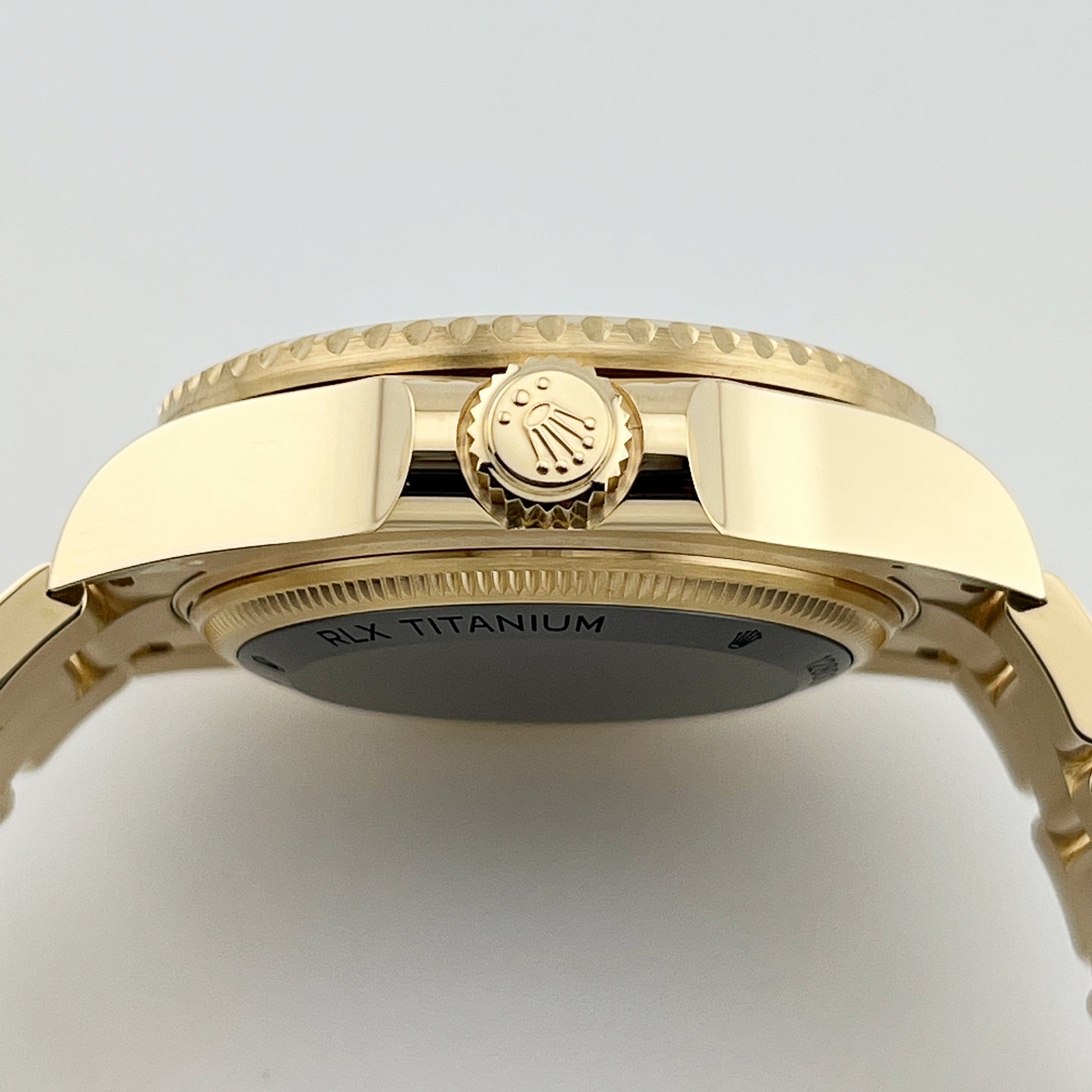 Sea-Dweller Deepsea Yellow Gold Blue Dial 44mm Product Image 2