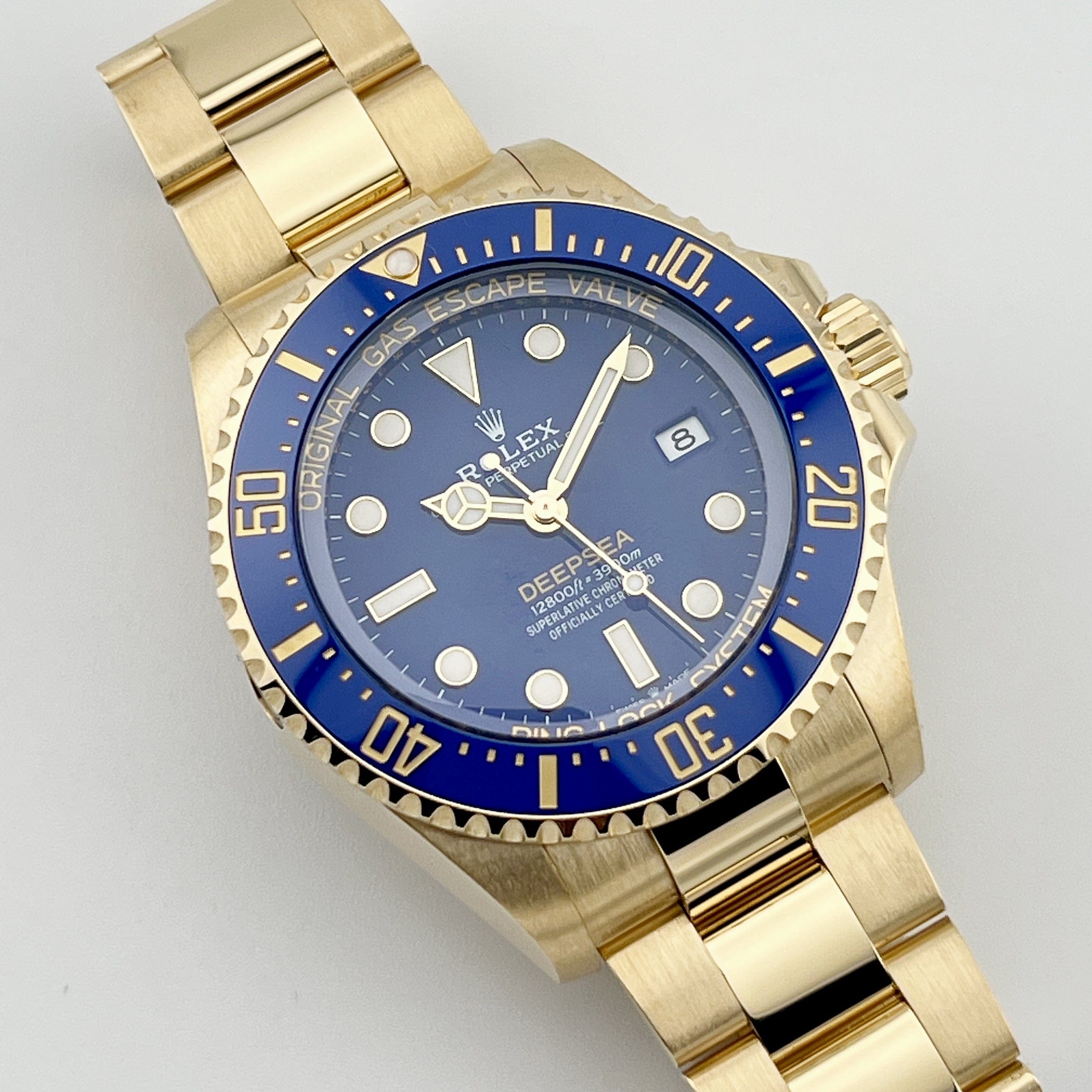 Sea-Dweller Deepsea Yellow Gold Blue Dial 44mm Product Image 1