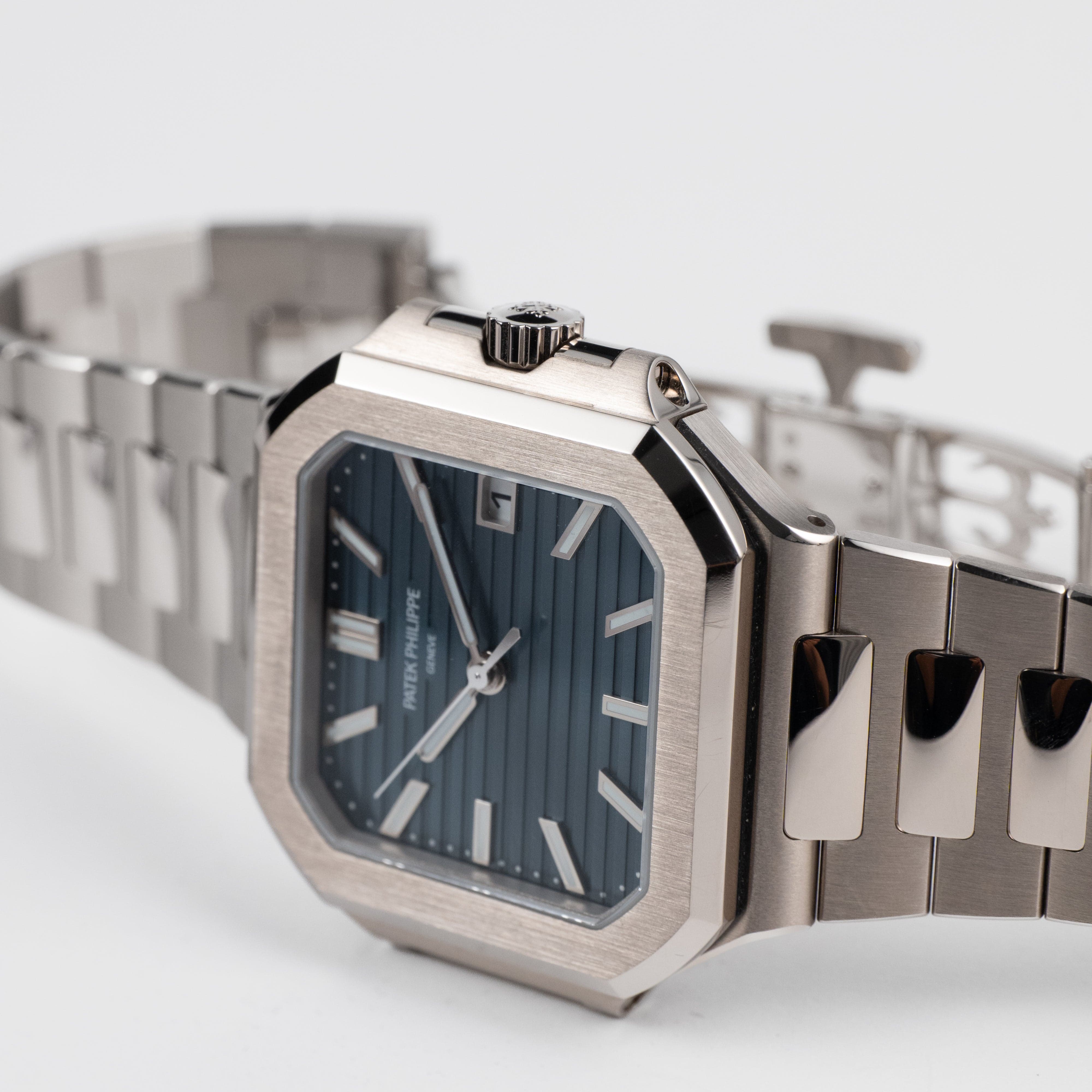 Cubitus White Gold Blue Dial 40mm Product Image 3