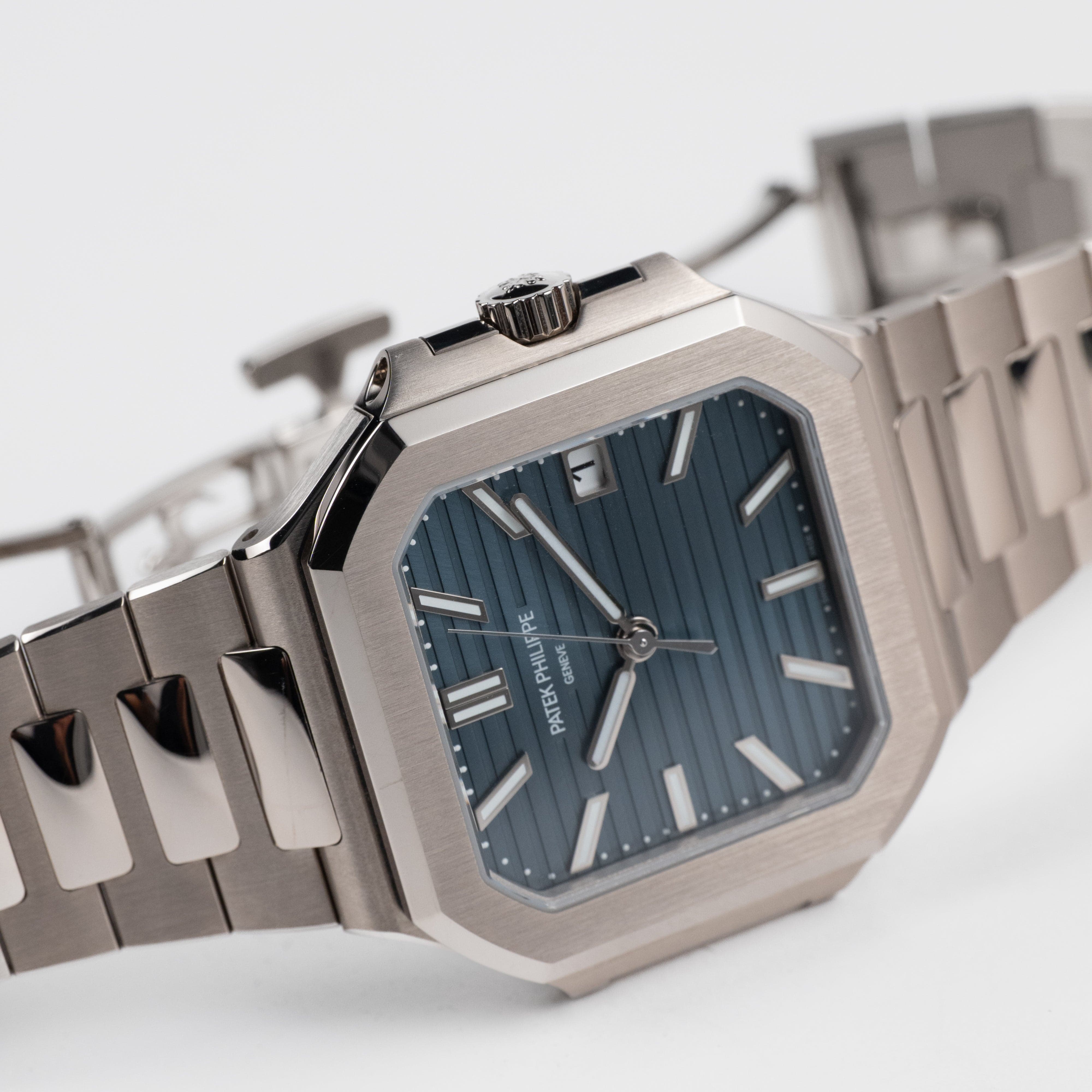 Cubitus White Gold Blue Dial 40mm Product Image 2