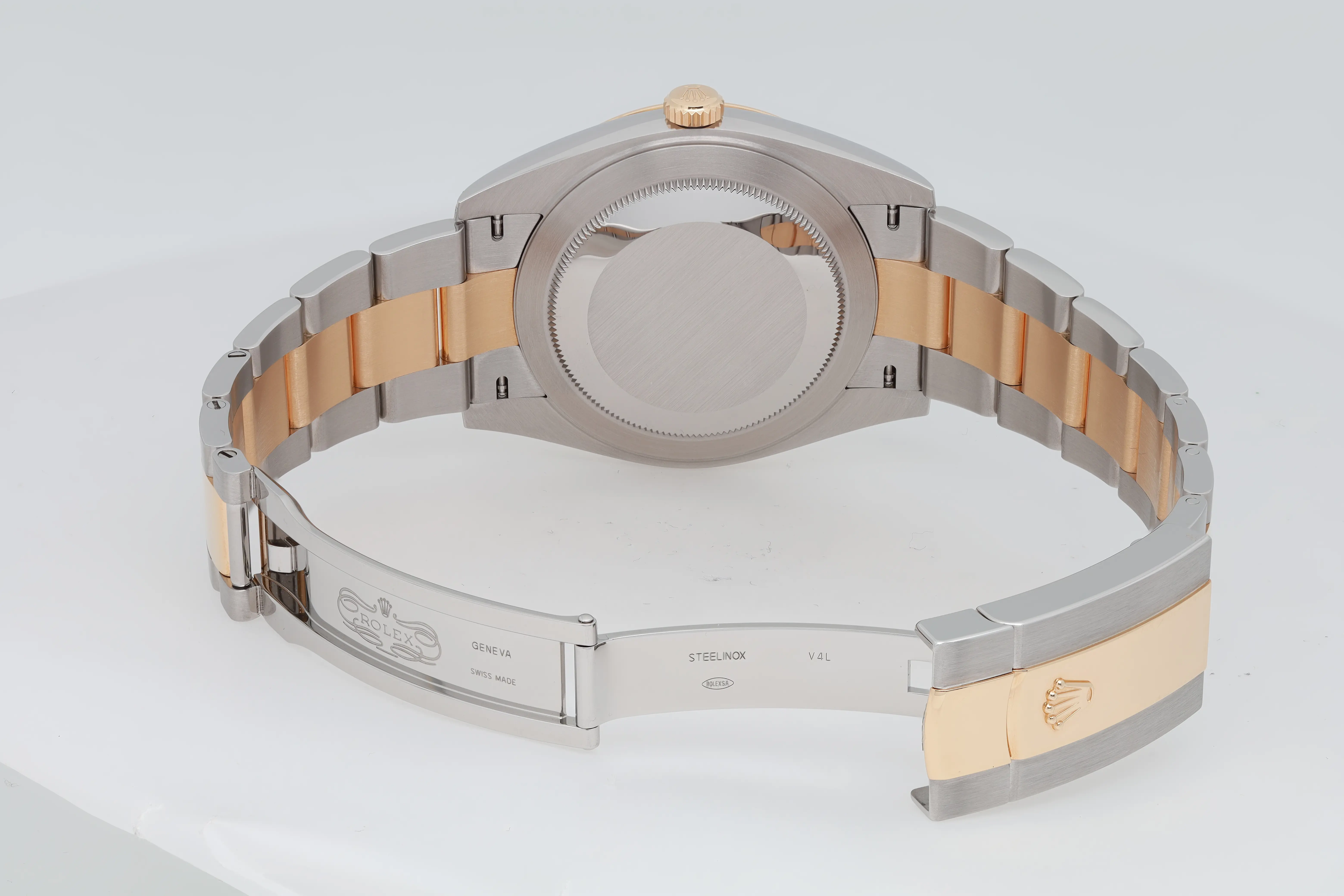 Datejust Yellow Gold & Steel Champagne Dial 41mm Product Image 4