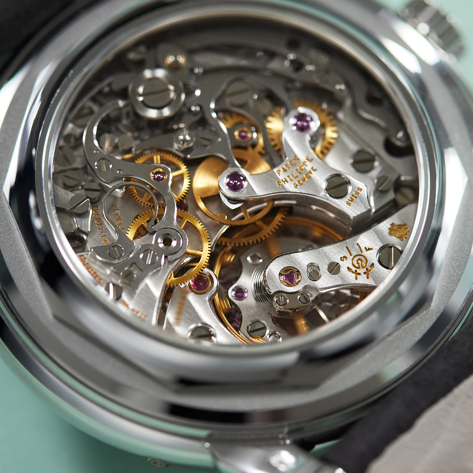 Perpetual Calendar Chronograph White Gold Silver Dial 40mm Product Image 16