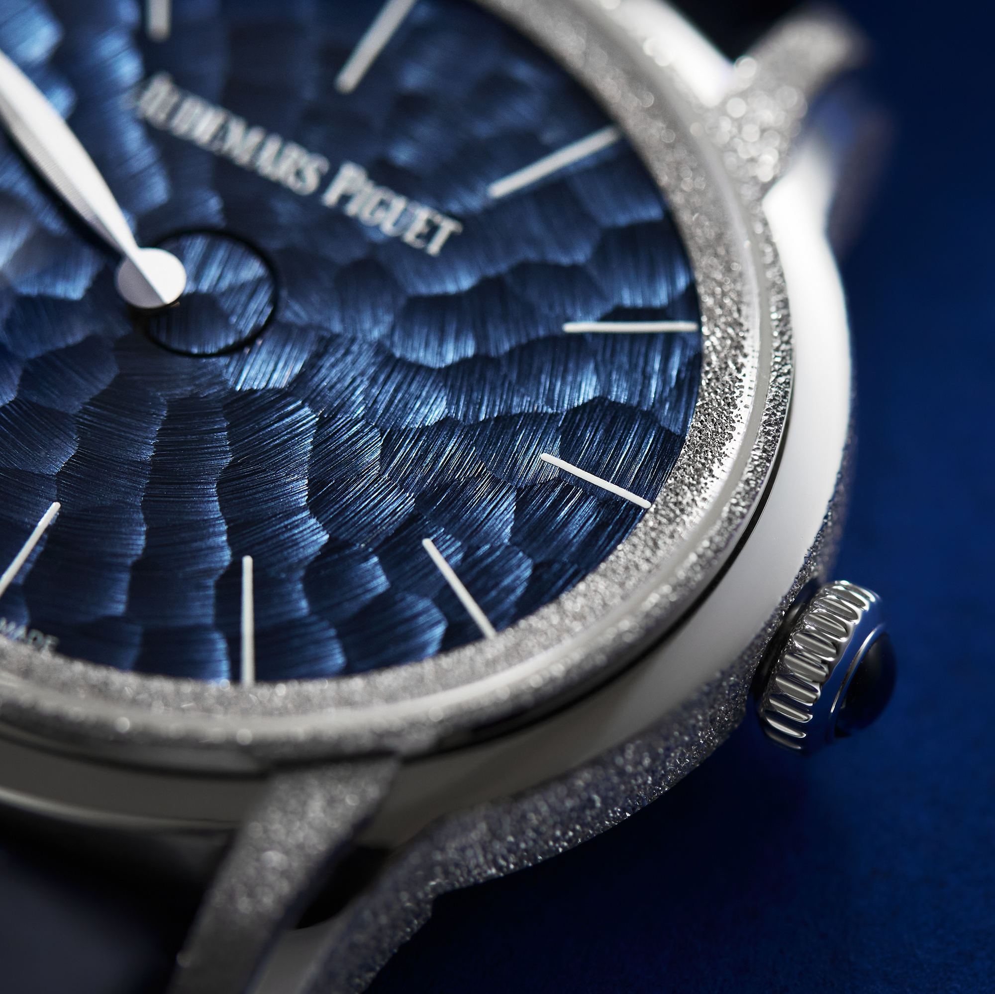 Millenary Philosophique Frosted White Gold Blue Dial 40mm Product Image 13