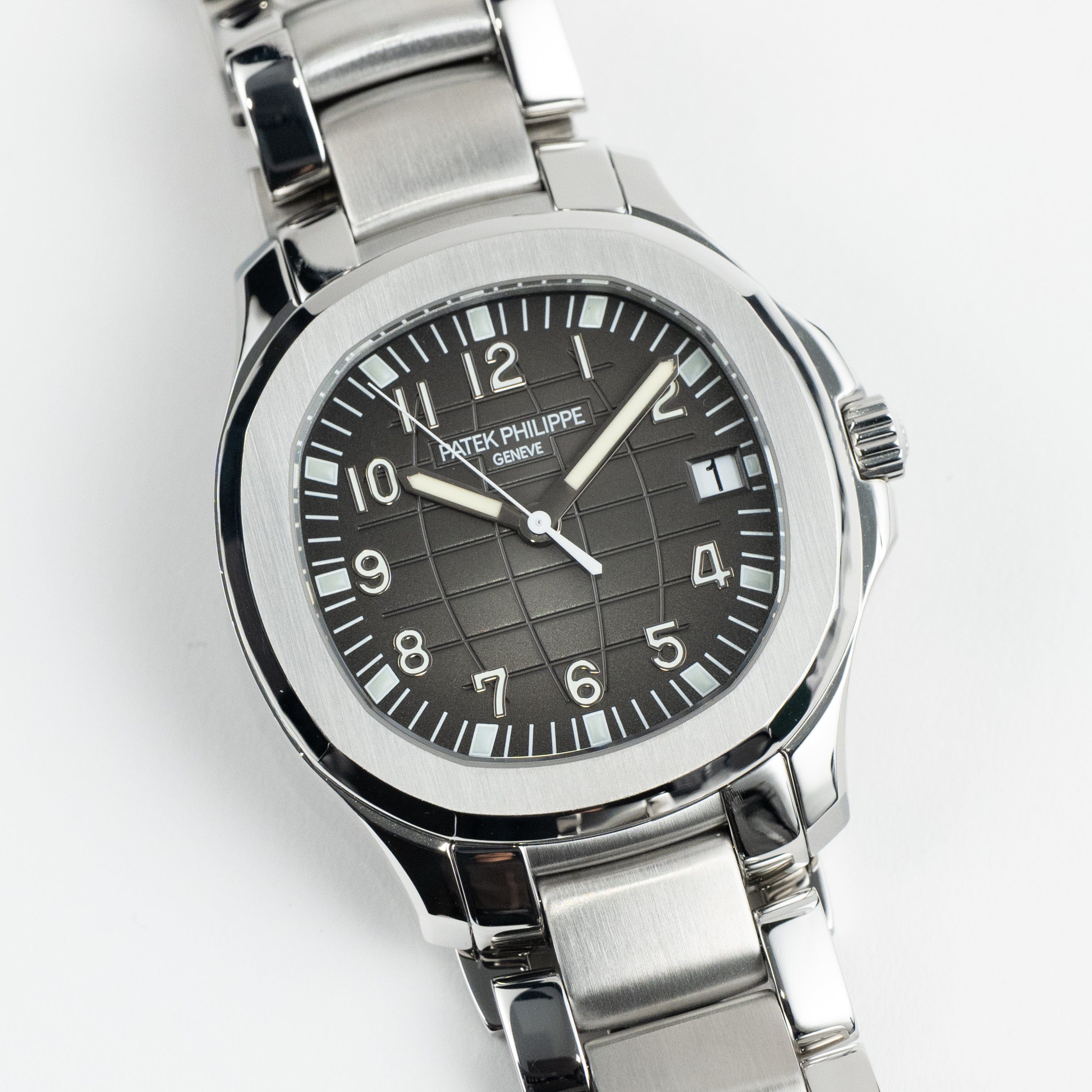 Aquanaut Steel Black Dial 40mm Product Image 1