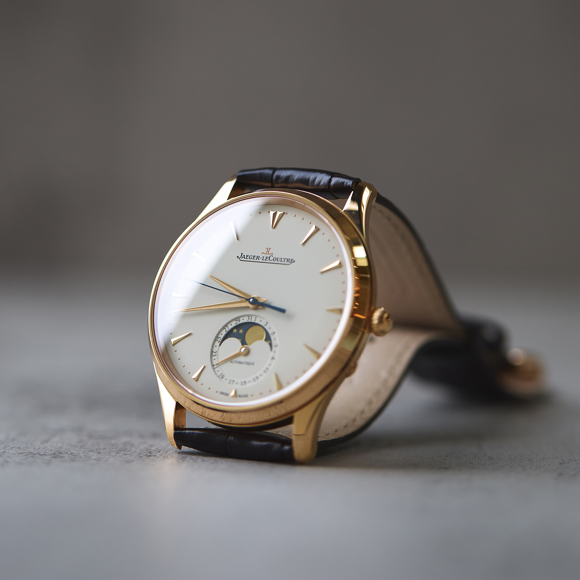 Master Ultra Thin Master Ultra Thin Moon Rose Gold White Dial 39mm Product Image