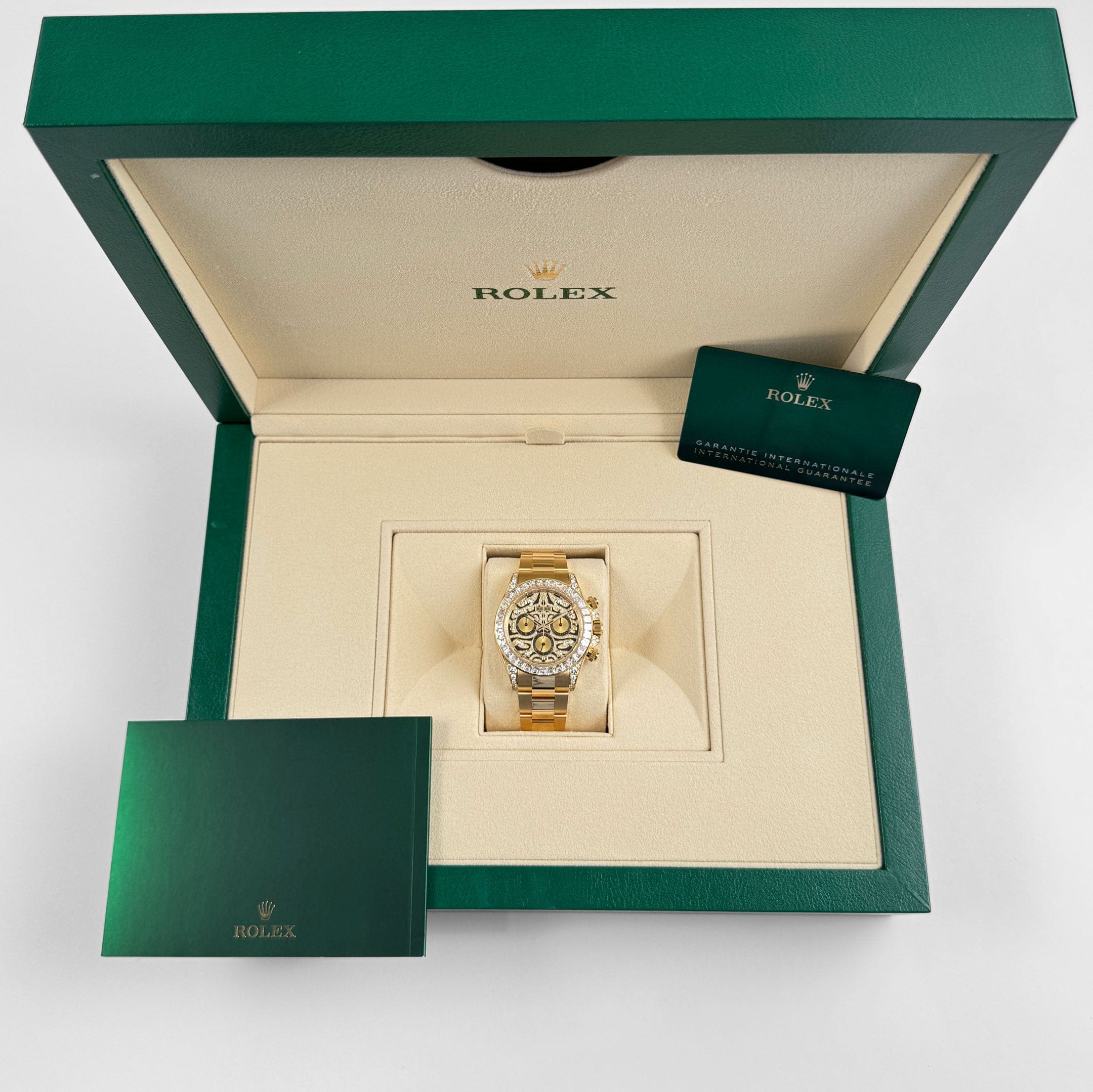 Daytona "Eye of the Tiger" Yellow Gold Diamond Tiger Pave Dial 40mm Product Image 10