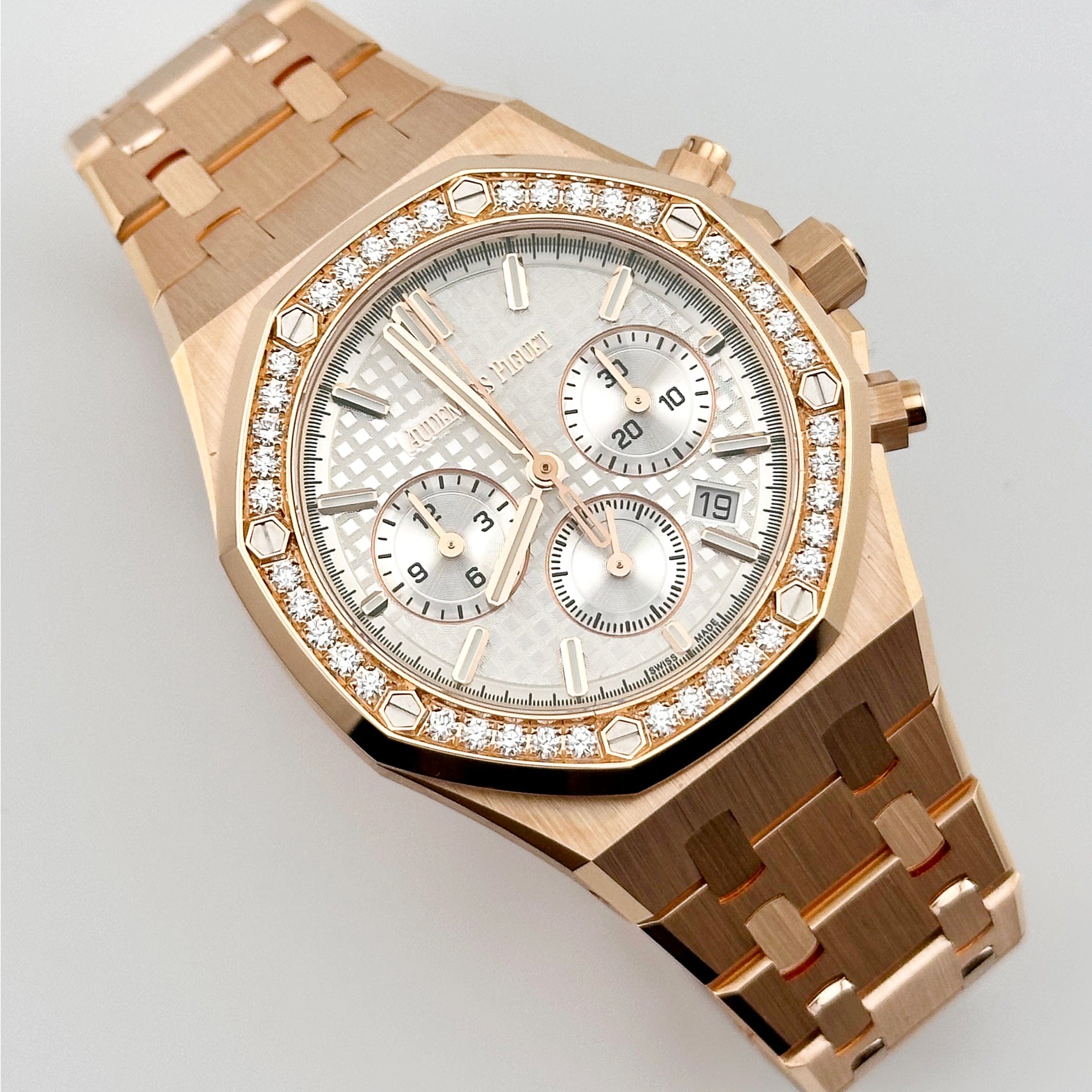 Royal Oak Chronograph Rose Gold Diamond Silver Dial 38mm Product Image 1