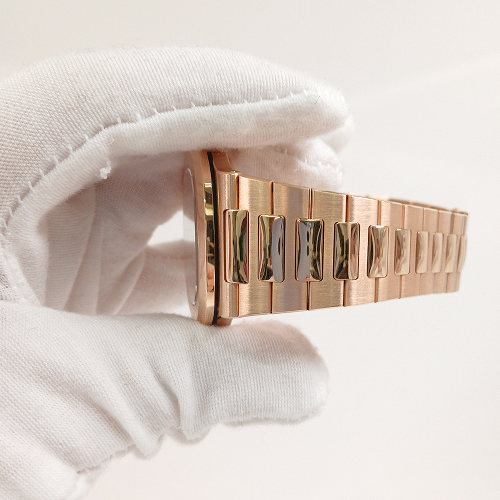 Nautilus Rose Gold Brown Dial 40mm Product Image 9