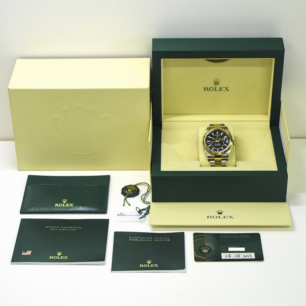 Sky-Dweller Yellow Gold & Steel Black Dial 42mm Product Image 11