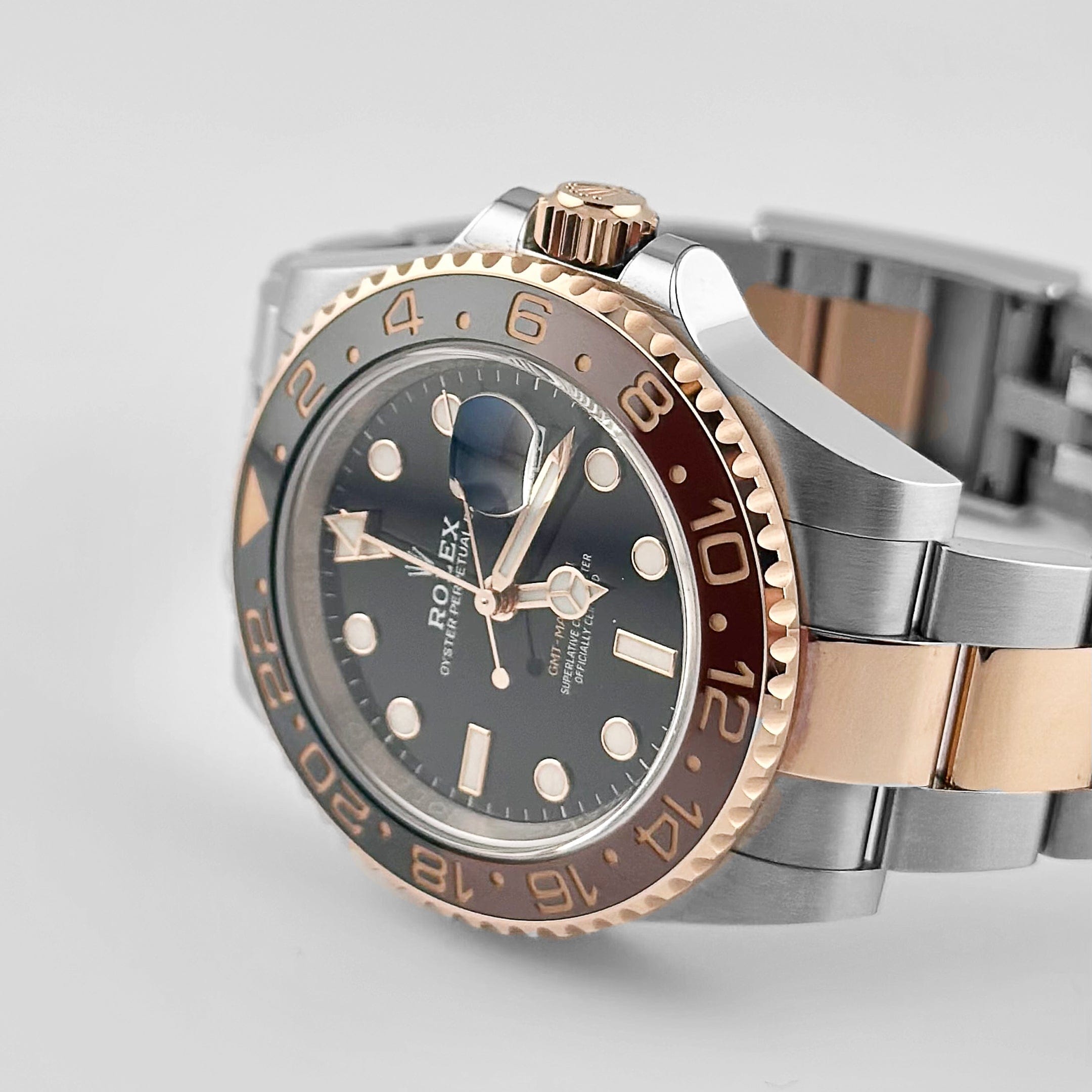 GMT-Master II "Rootbeer" Rose Gold & Steel Black Dial 40mm Product Image 2