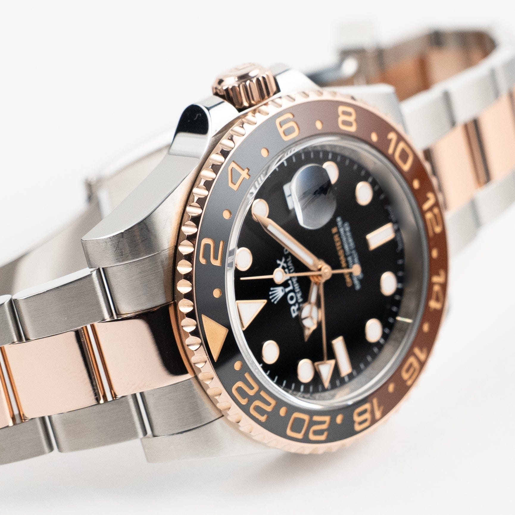 GMT-Master II "Rootbeer" Rose Gold & Steel Black Dial 40mm Product Image 3