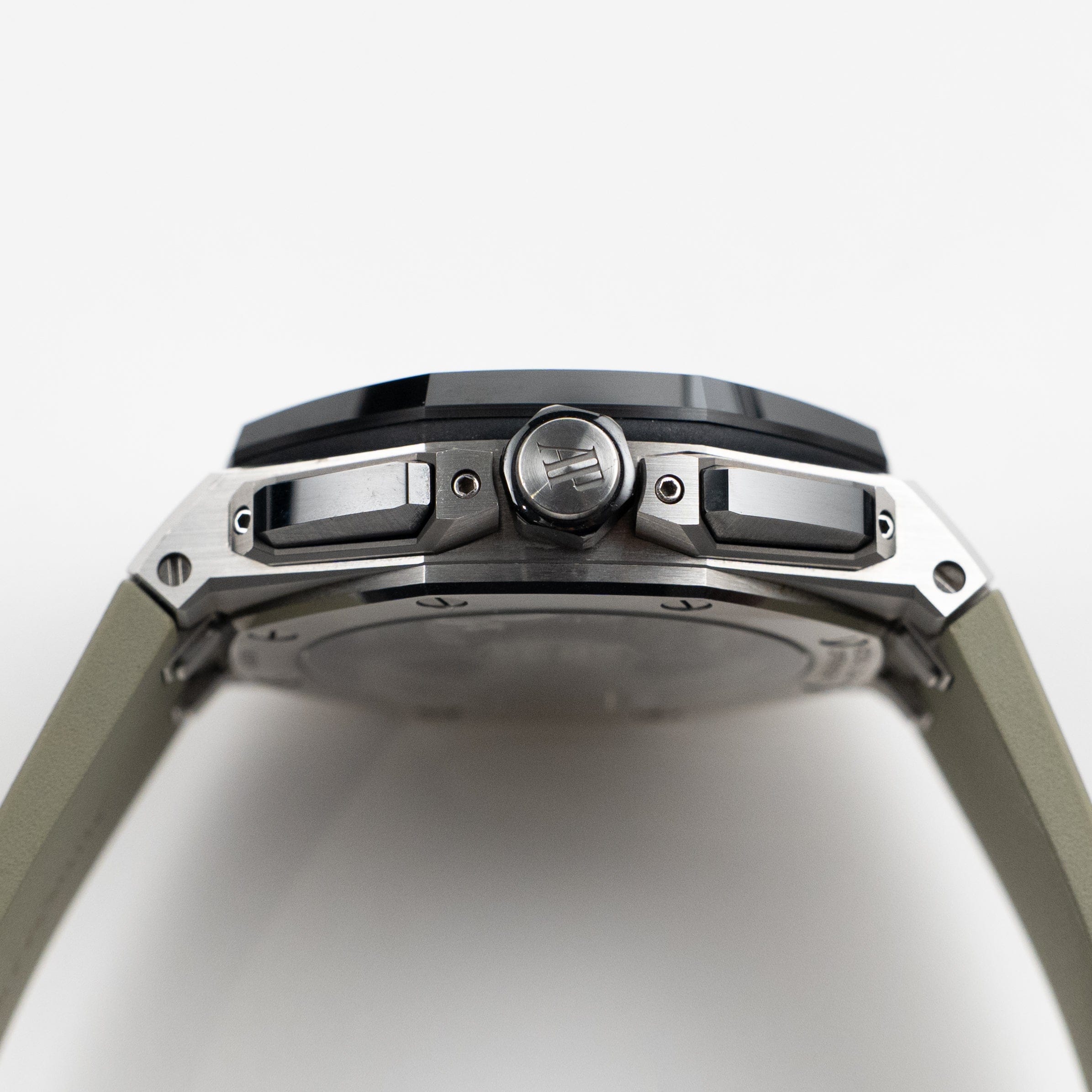 Royal Oak Offshore Chronograph Steel Brown Dial 43mm Product Image 4
