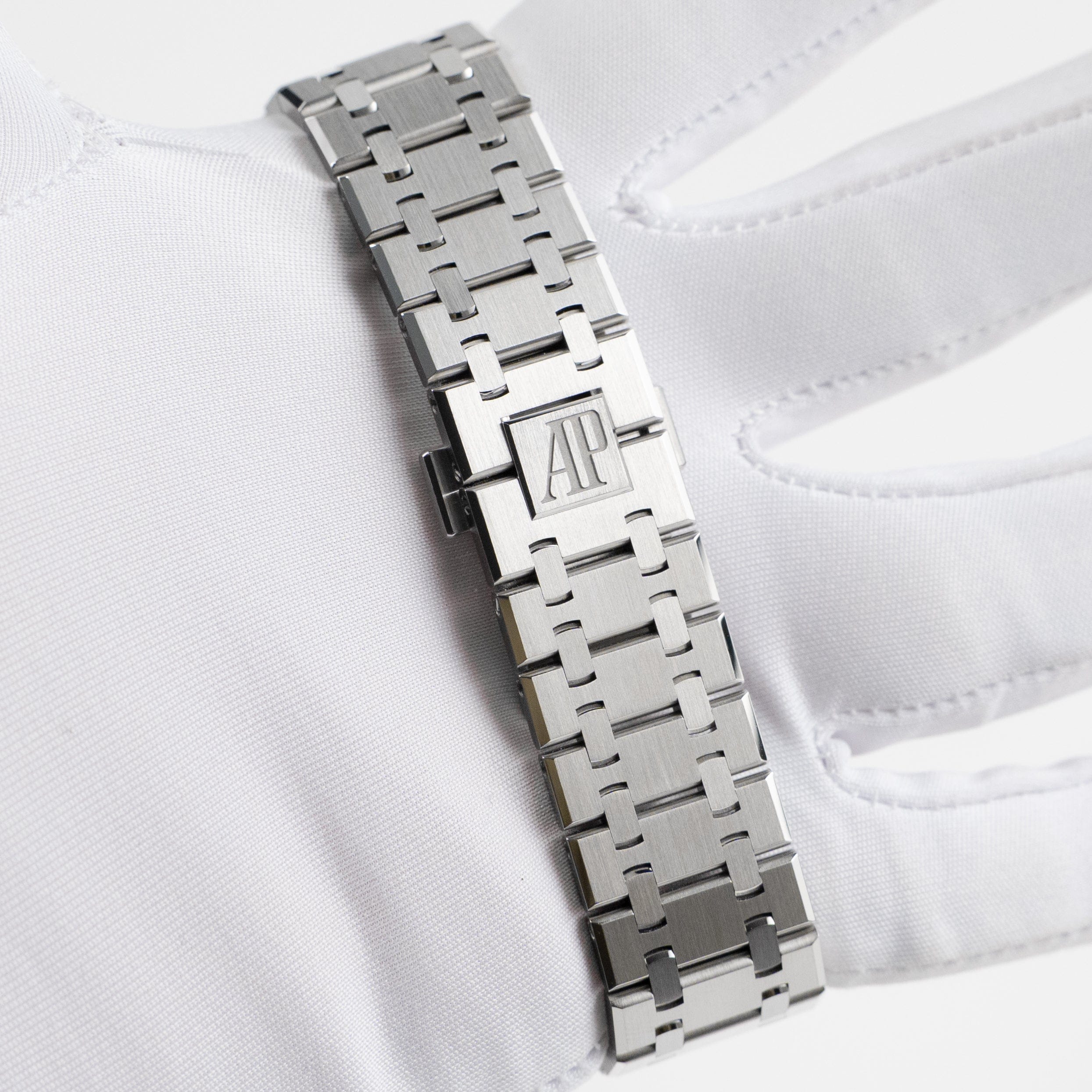 Royal Oak Selfwinding Steel Blue Dial 41mm Product Image 9