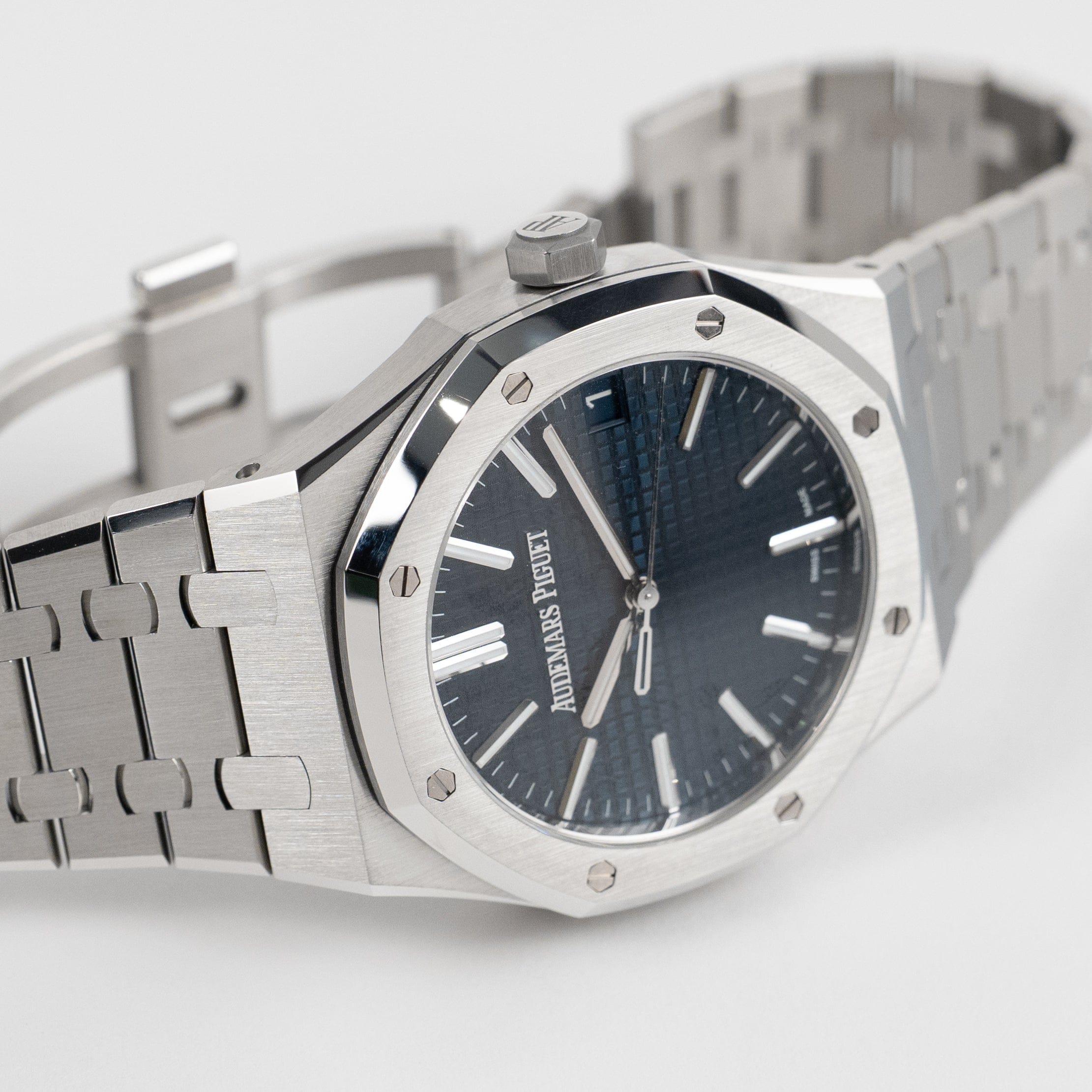 Royal Oak Selfwinding Steel Blue Dial 41mm Product Image 3