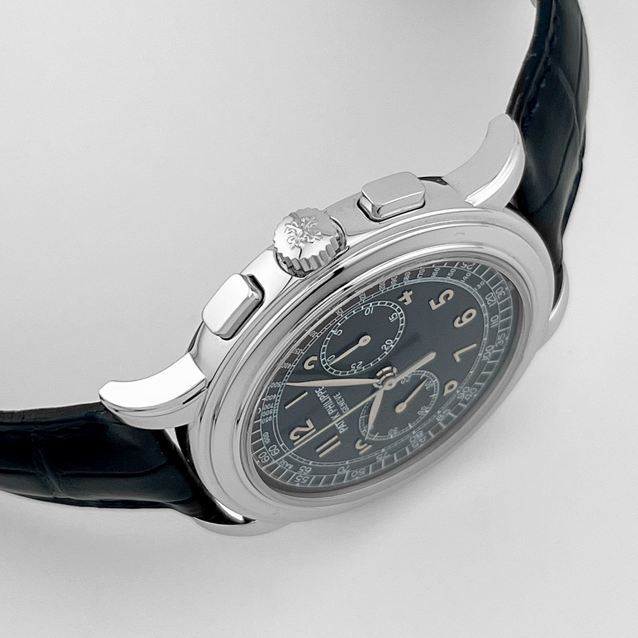 Complications Chronograph Platinum Blue Dial 42mm Product Image 2