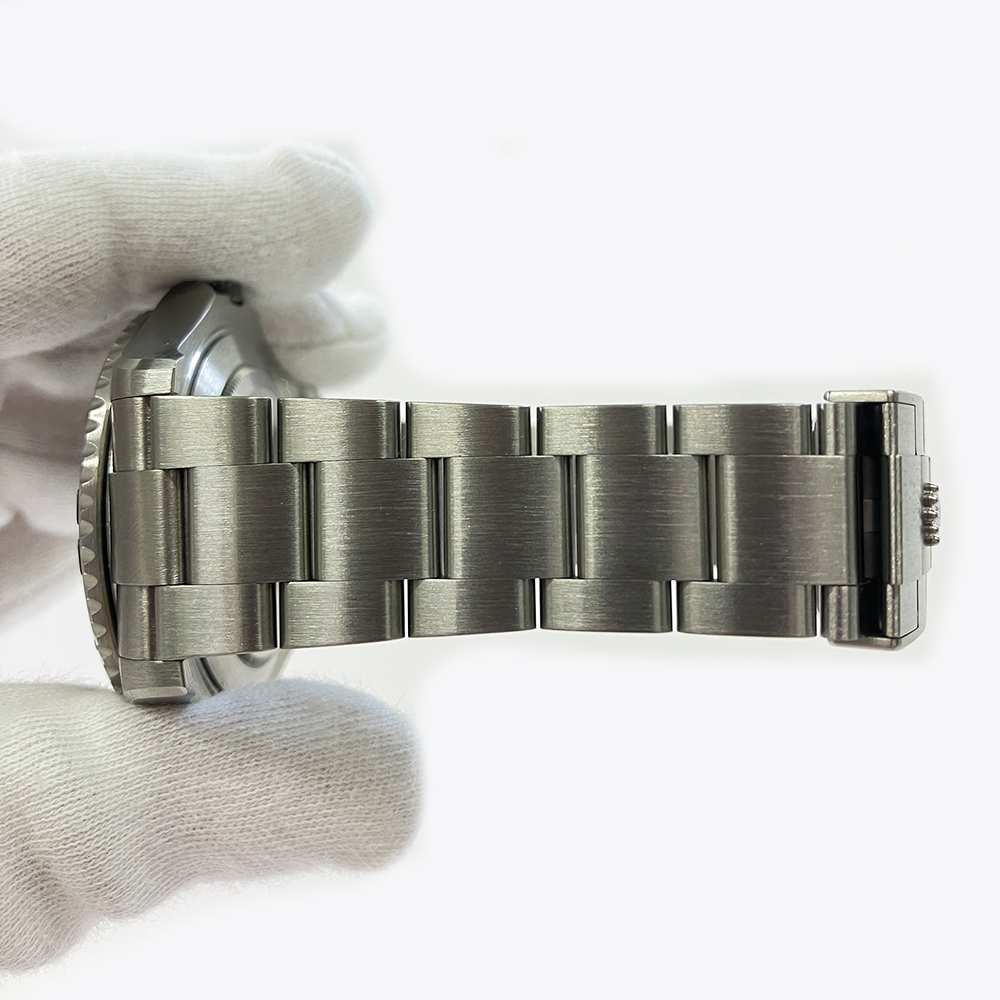 Yacht-Master Titanium Black Dial 42mm Product Image 5