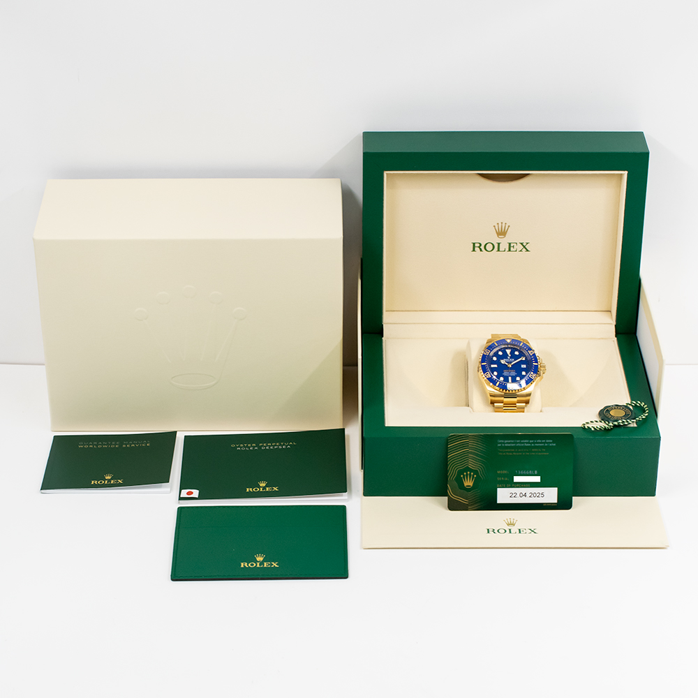 Sea-Dweller Deepsea Yellow Gold Blue Dial 44mm Product Image 10