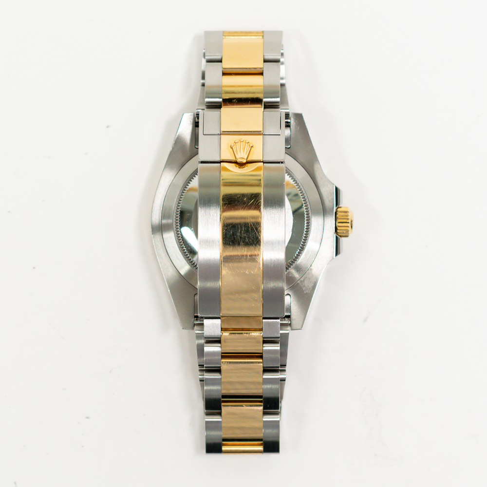 Submariner Date Yellow Gold & Steel Blue Dial 41mm Product Image 3