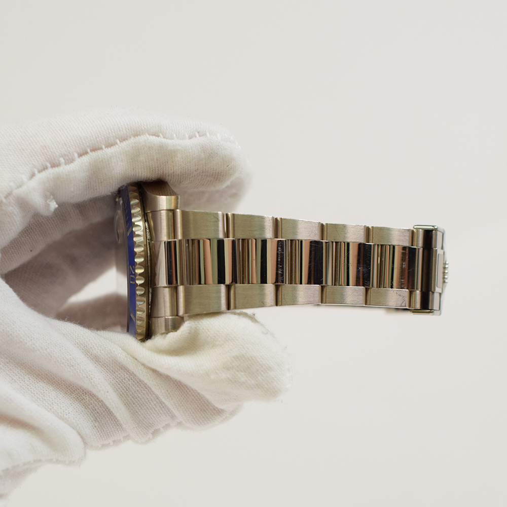 Submariner Date White Gold Black Dial 41mm Product Image 9