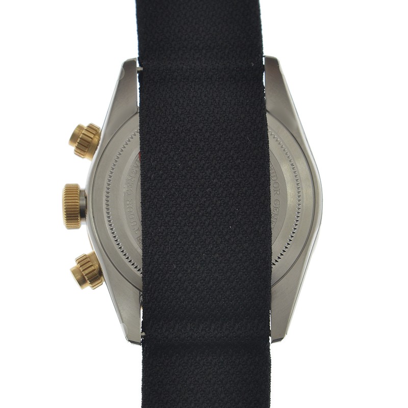 Black Bay Chronograph Yellow Gold & Steel Black Dial 41mm Product Image 2