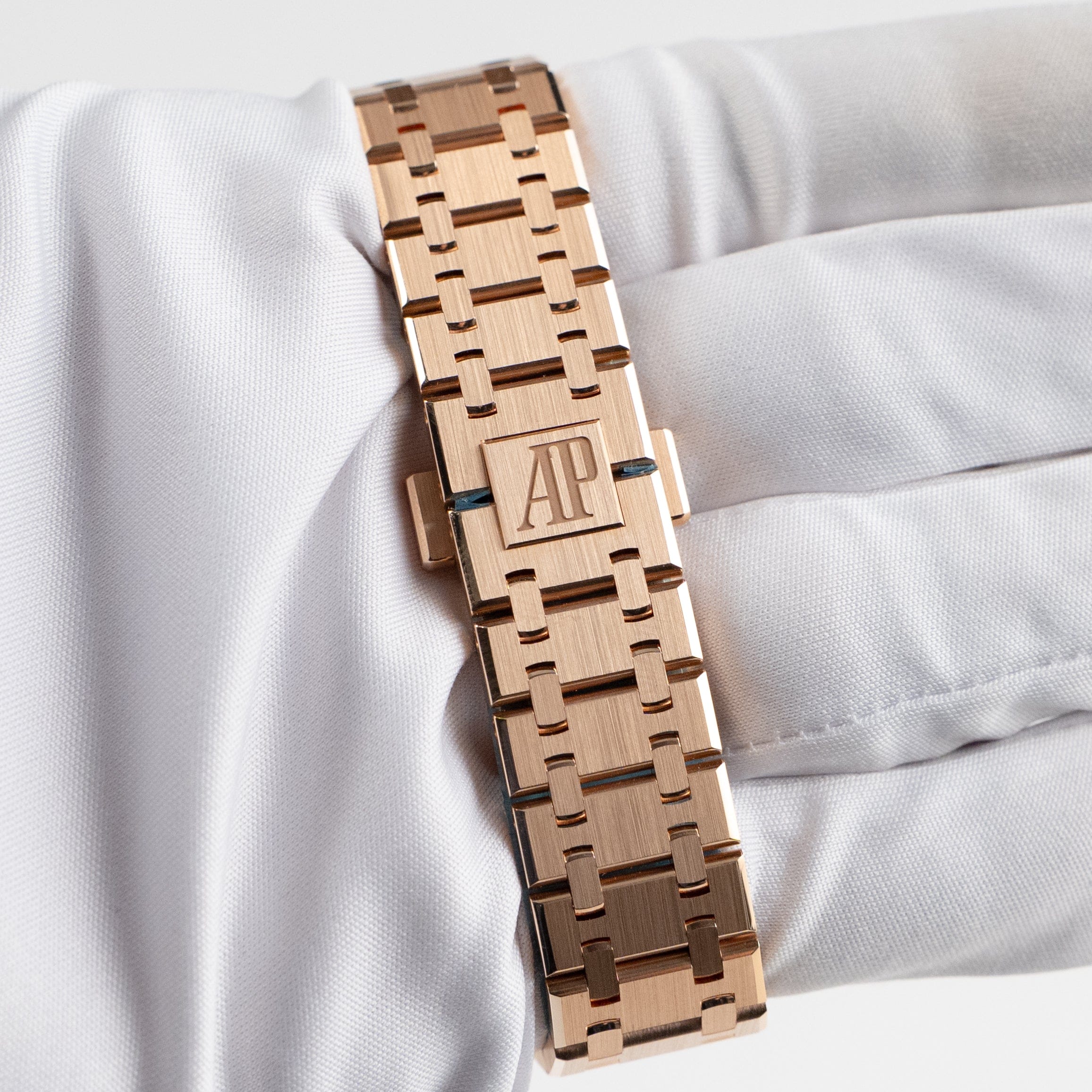 Royal Oak Double Balance Wheel Openworked Rose Gold 37mm Product Image 9